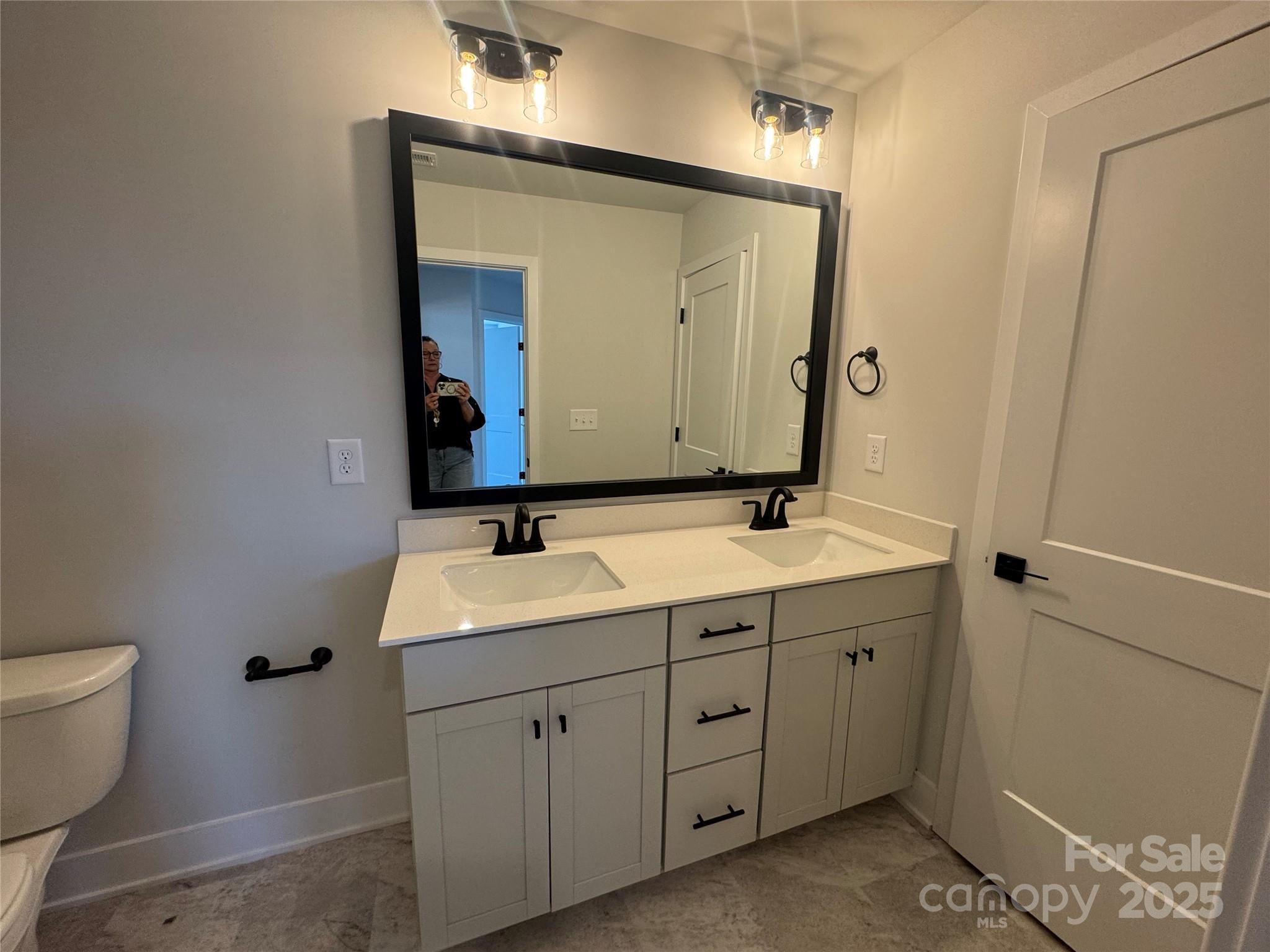 1215 Kildare Drive 6