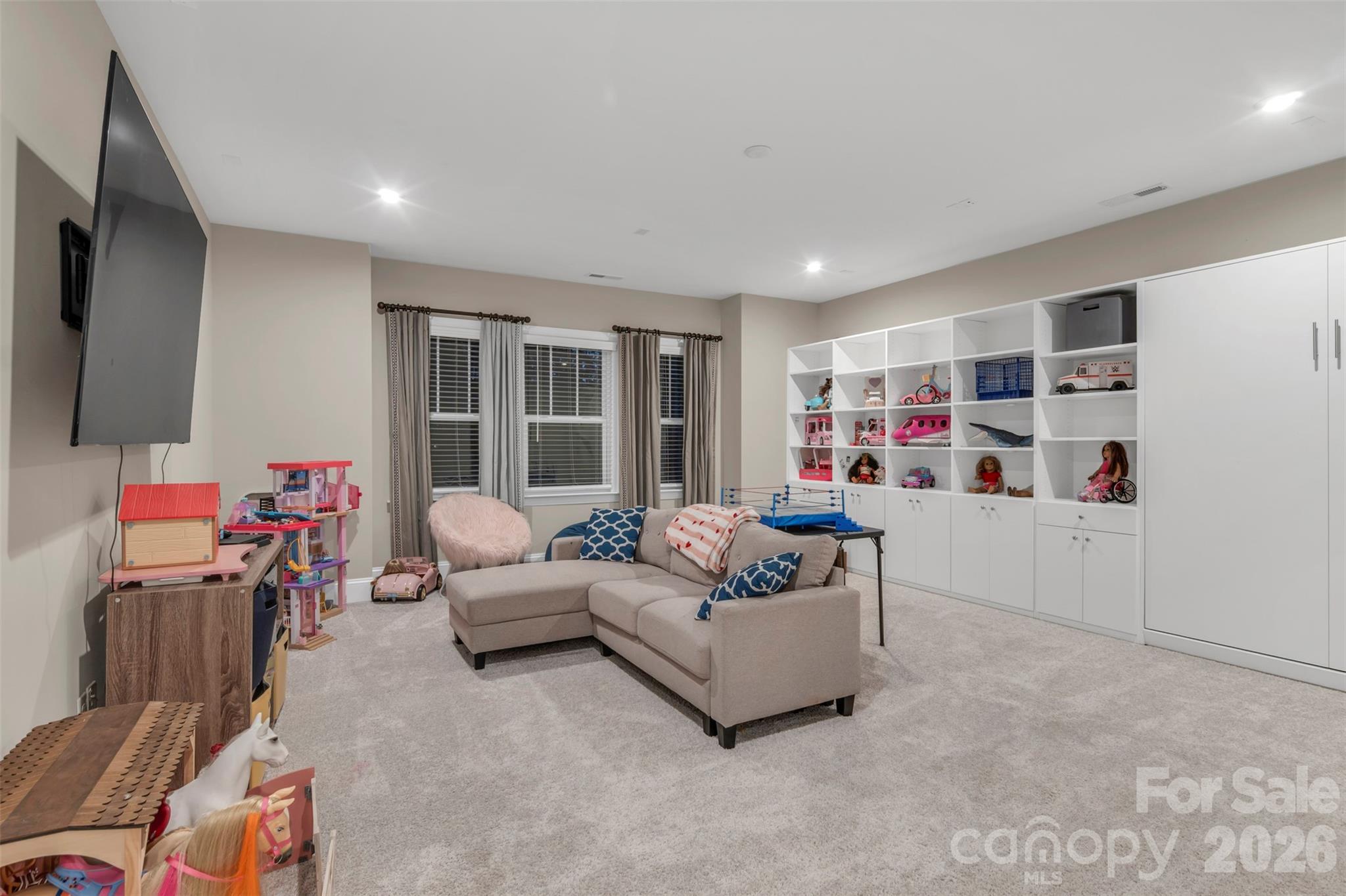 McLean - South Shore - Residential