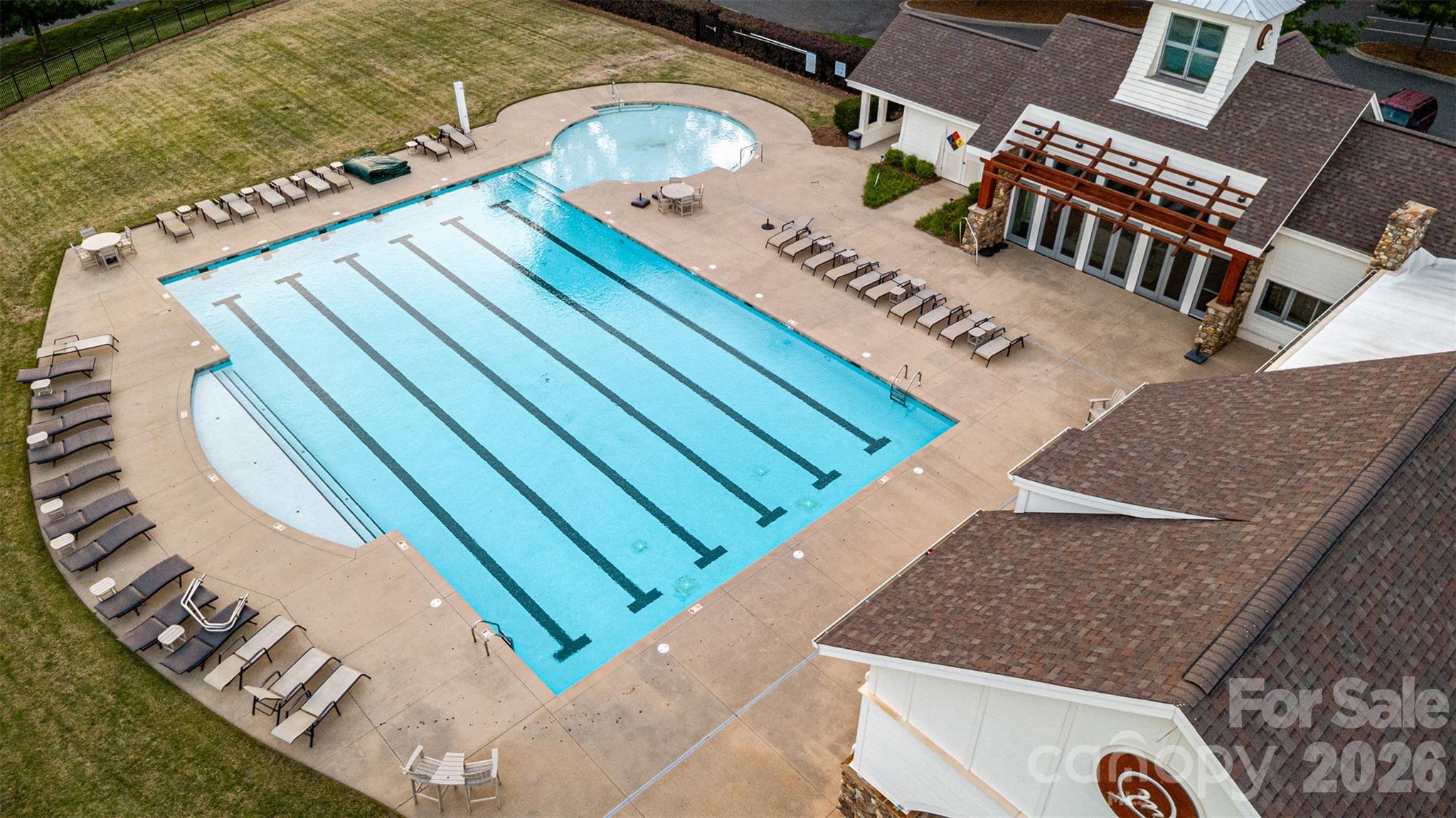 McLean - South Shore - Residential