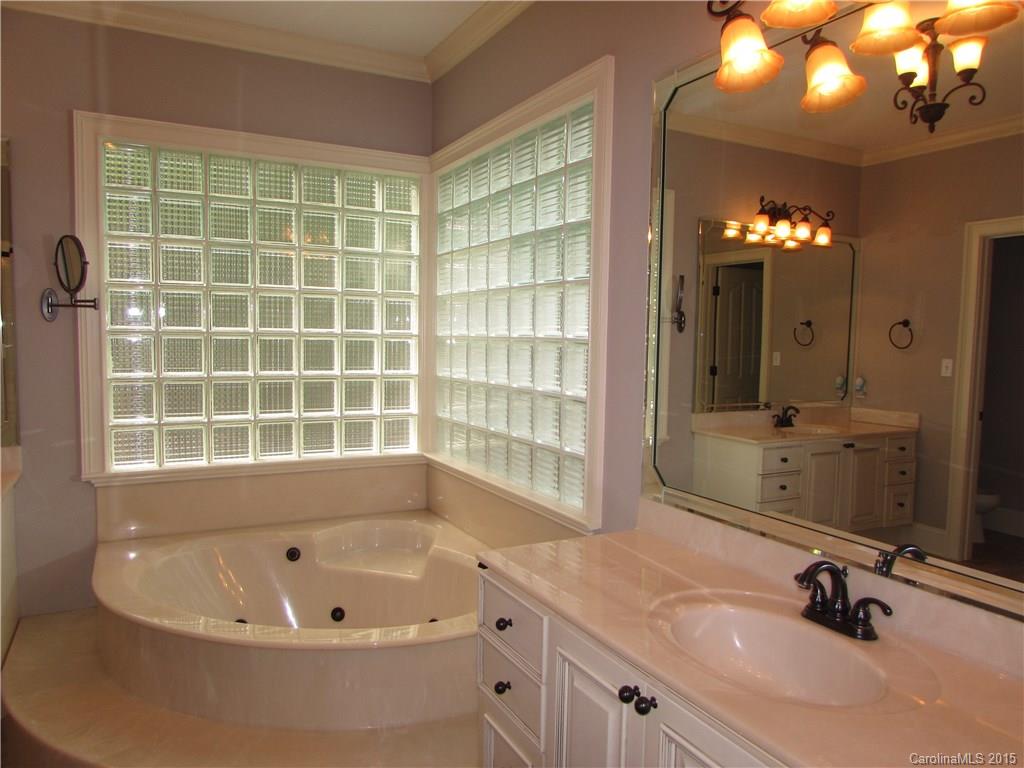 Riverpointe - Residential