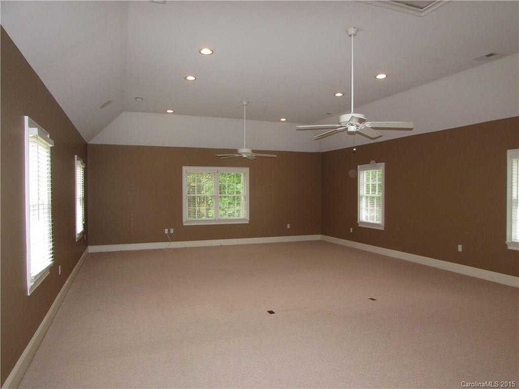 Riverpointe - Residential