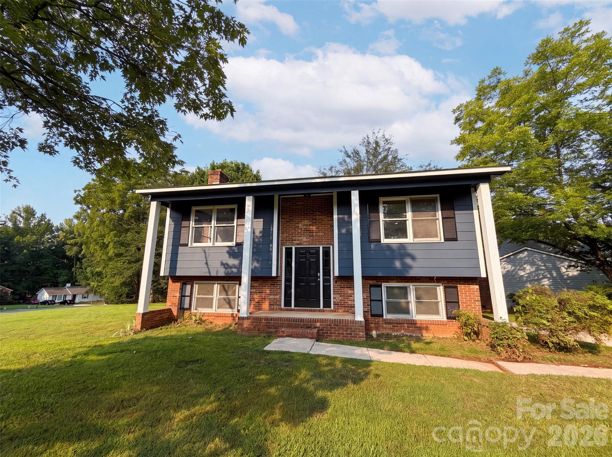 5601 Beaconsfield Road, Charlotte, NC, 28214