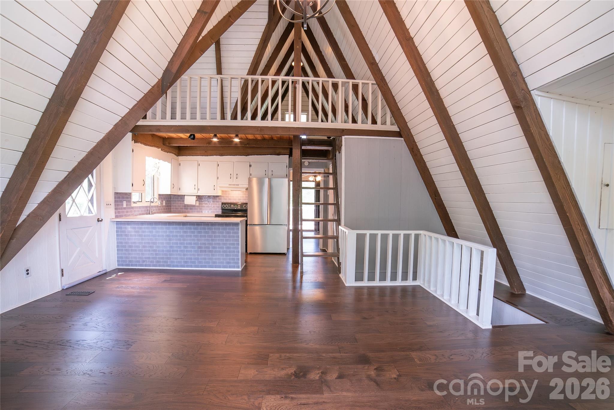 3555 Majestic View Place