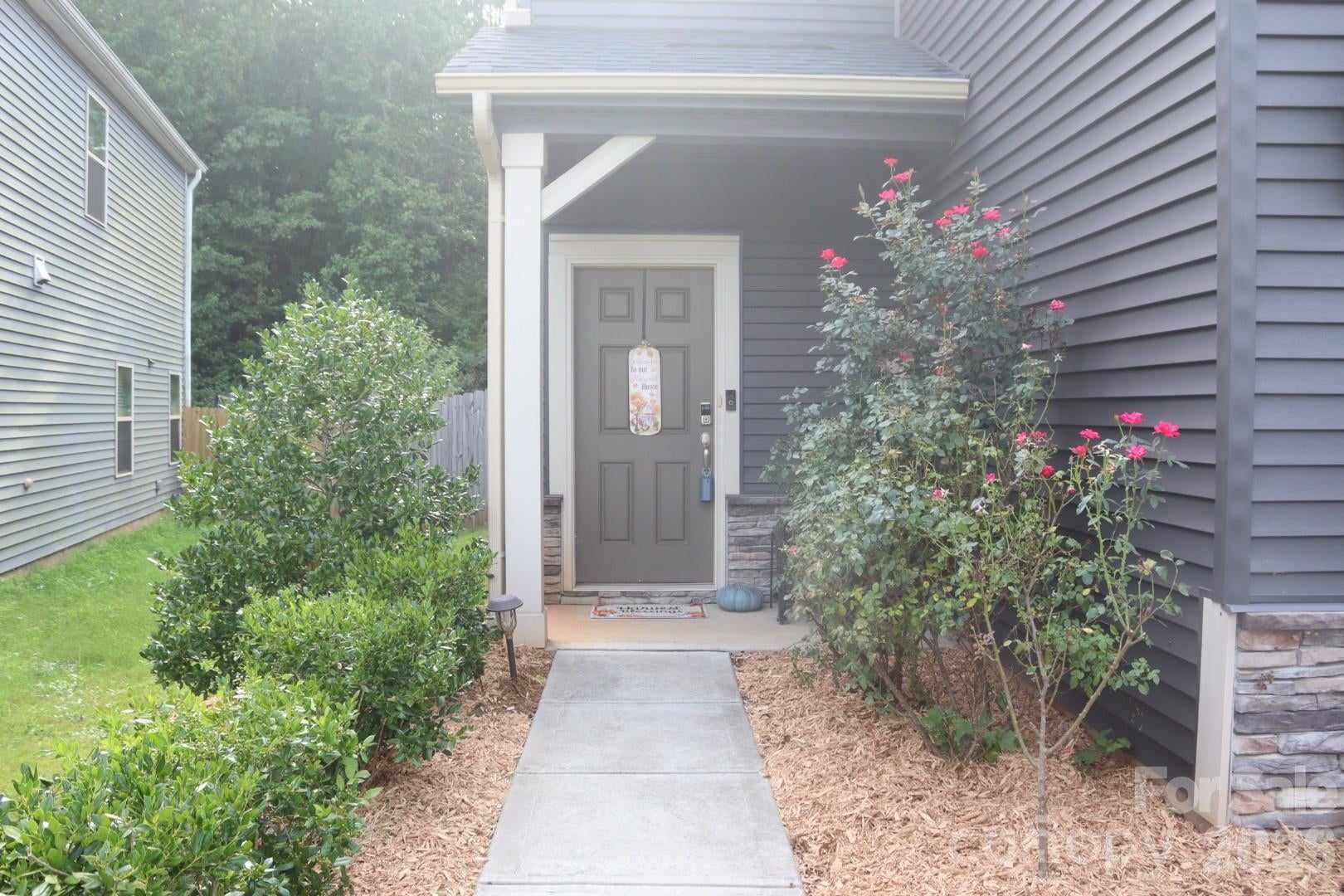 6116 Hailstone Road