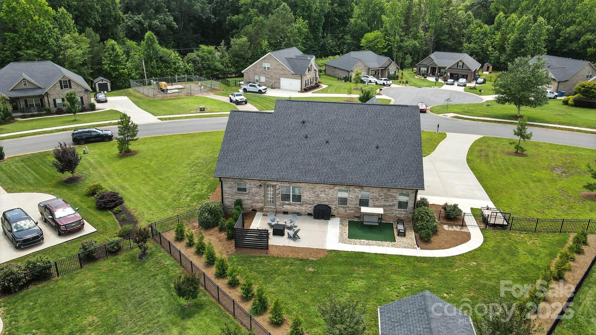 3256 Fairmead Drive
