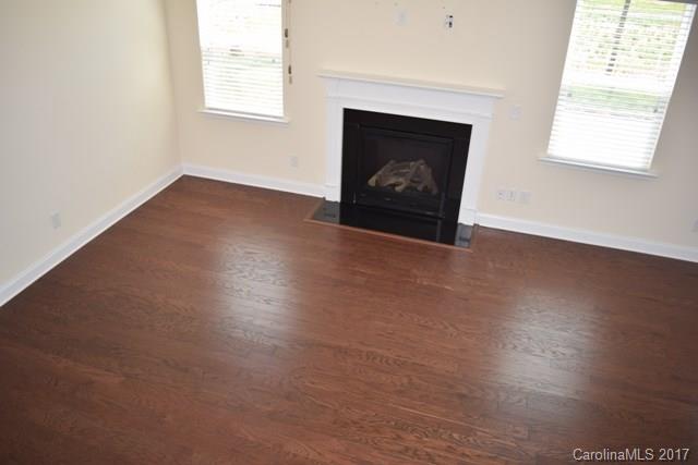 Stoneridge Lakes - Residential