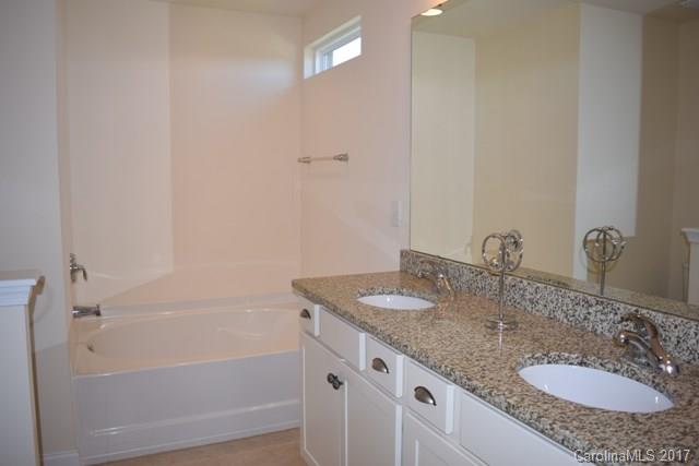 Stoneridge Lakes - Residential