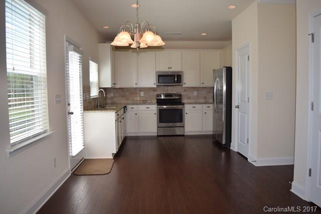 Stoneridge Lakes - Residential