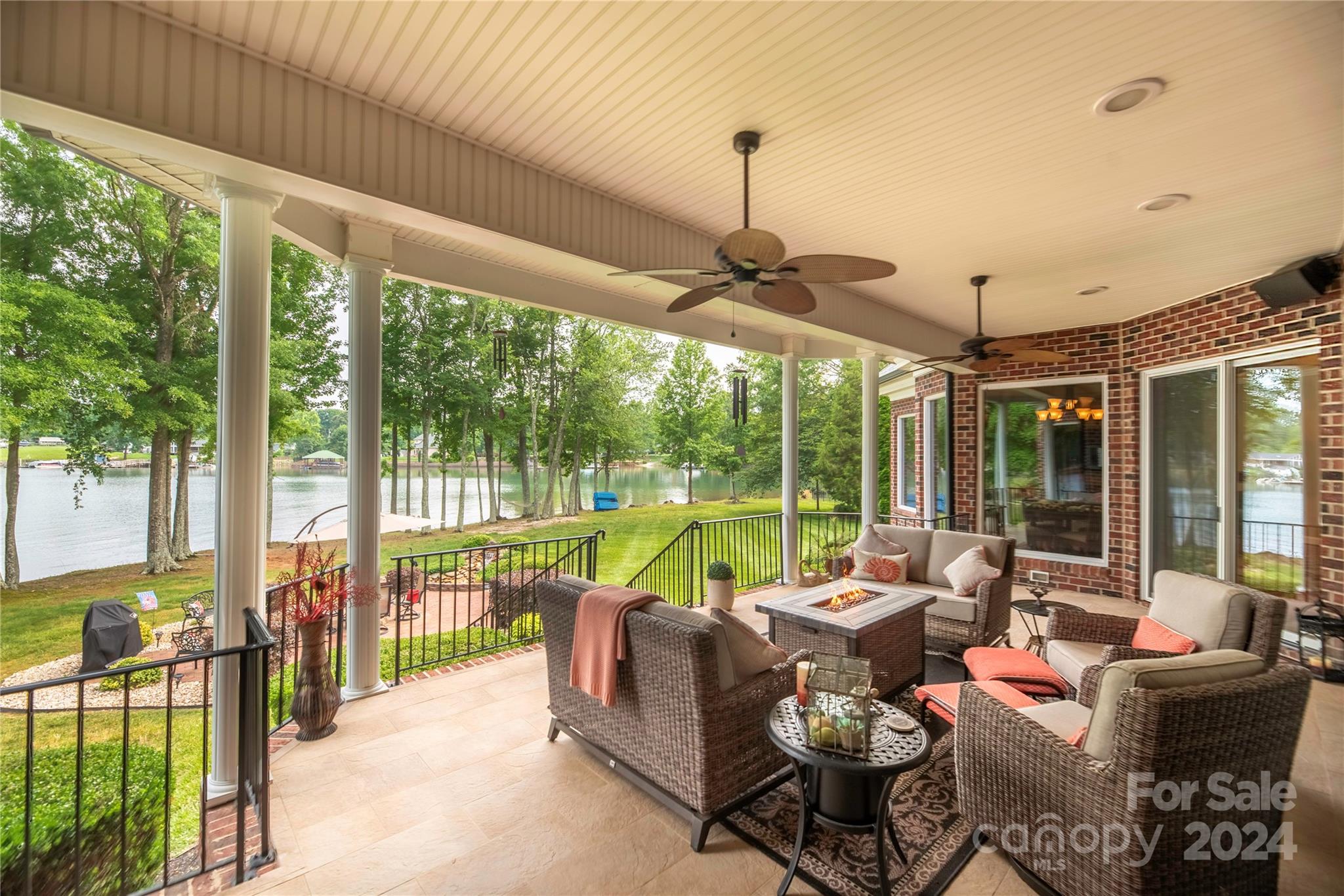 Gabriels Point - Residential