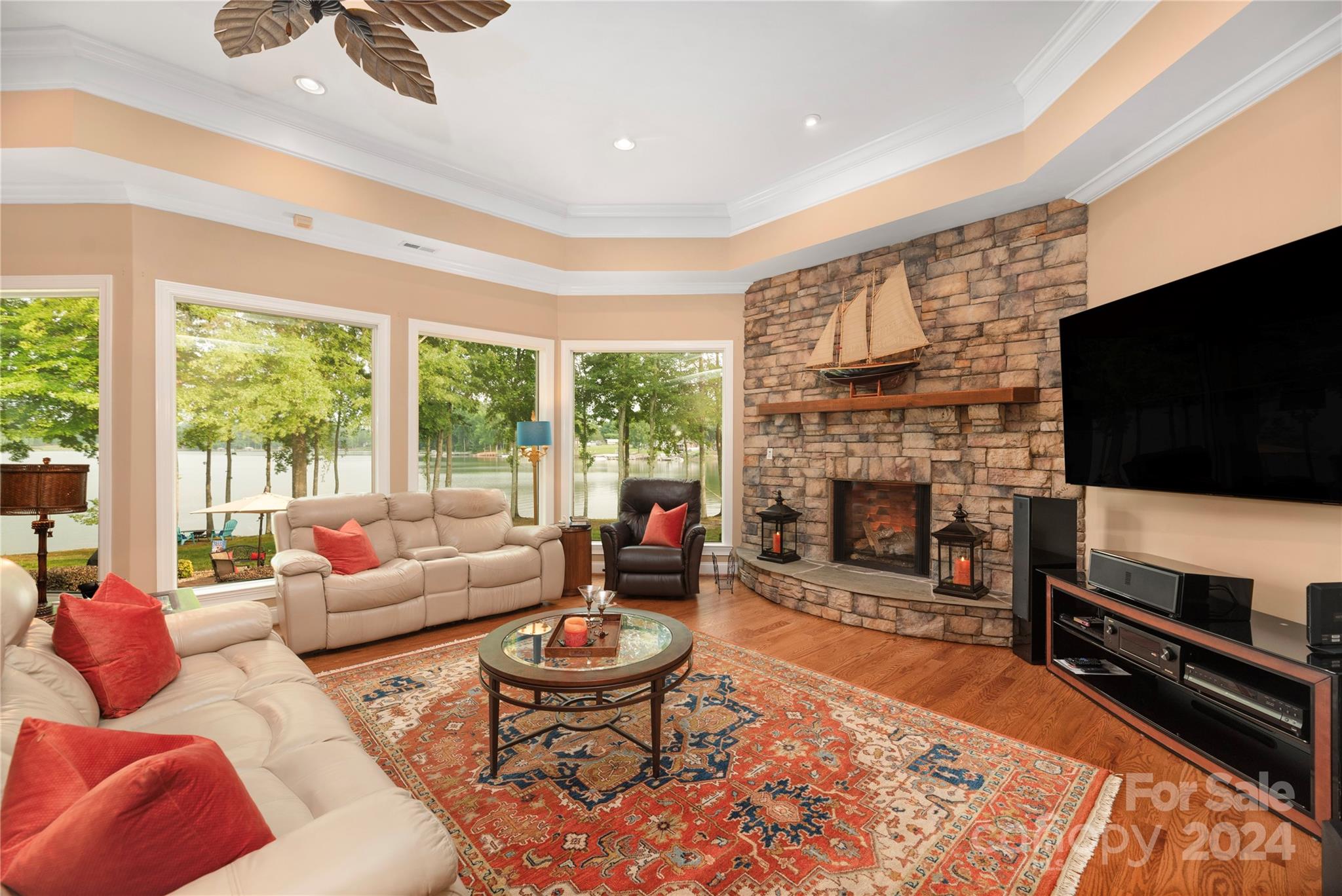 Gabriels Point - Residential