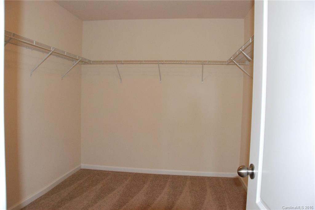 Franklin Meadows - Residential Lease