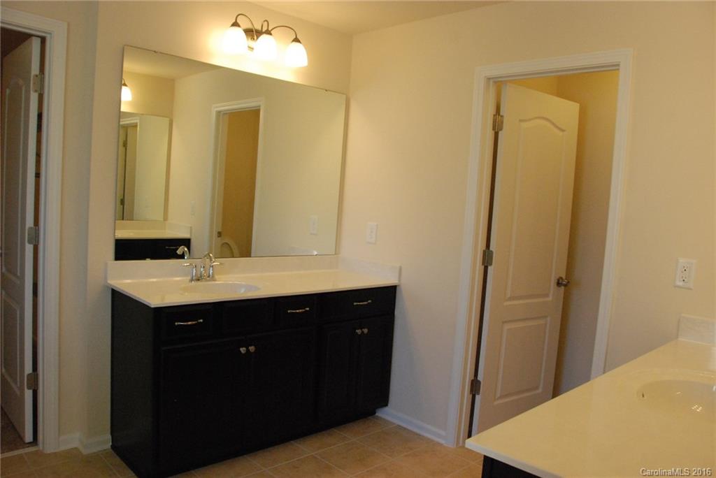 Franklin Meadows - Residential Lease