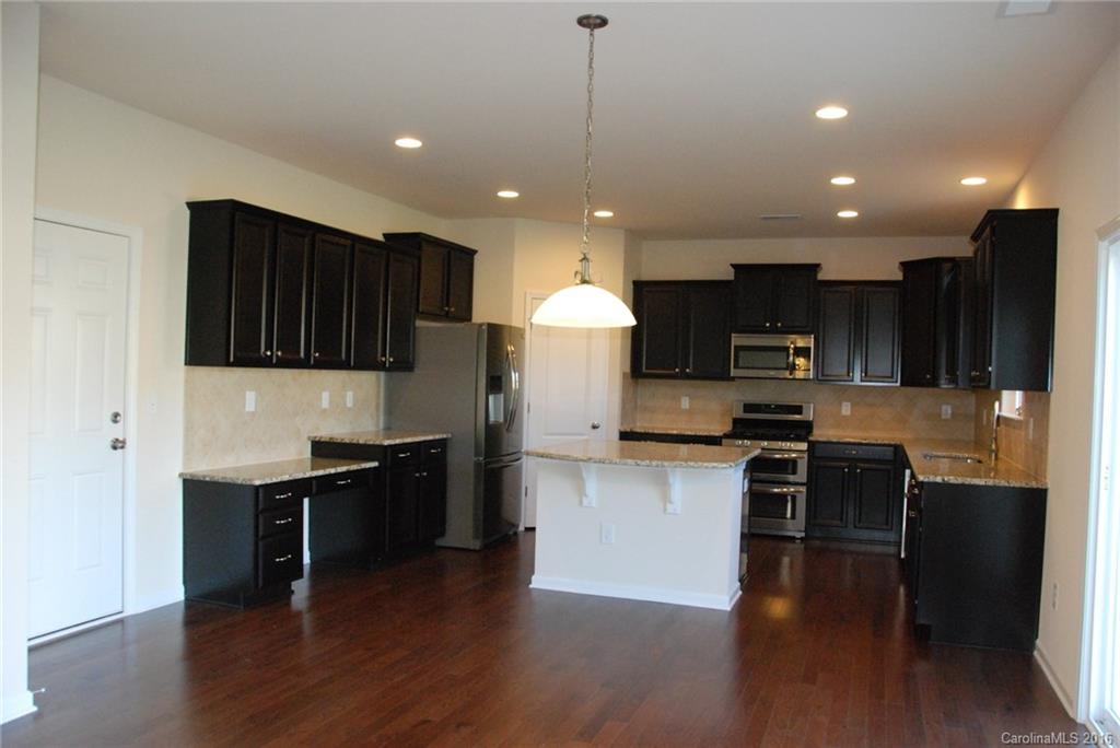 Franklin Meadows - Residential Lease