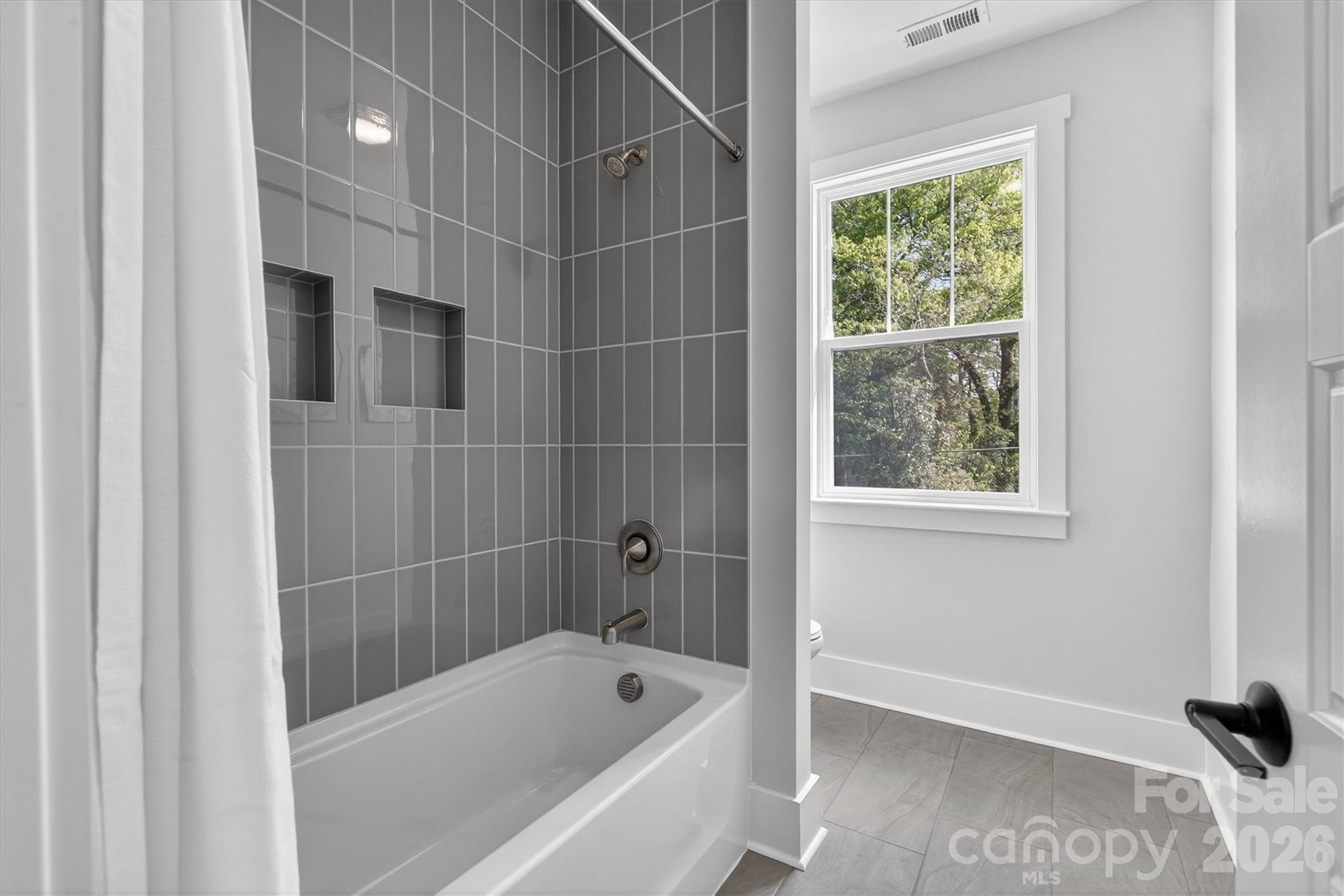 Oakhurst - Residential