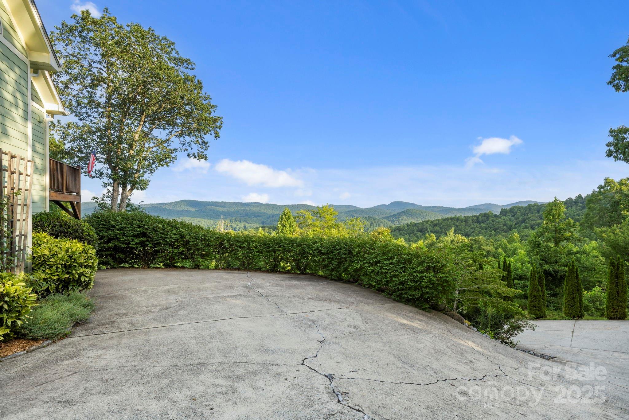 Hawks Point - Residential