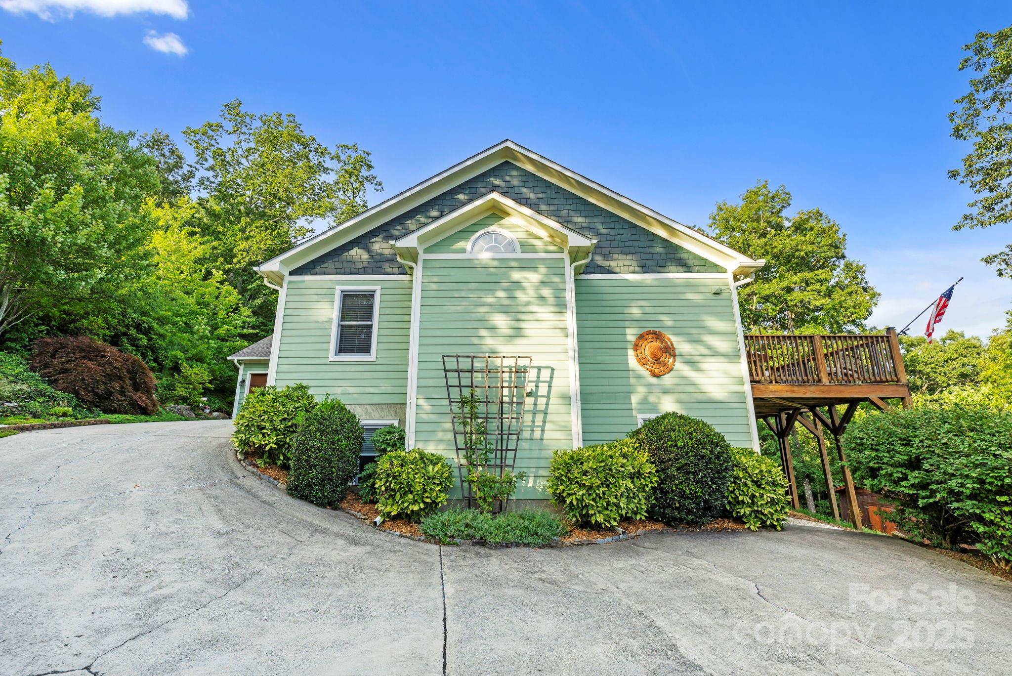 Hawks Point - Residential