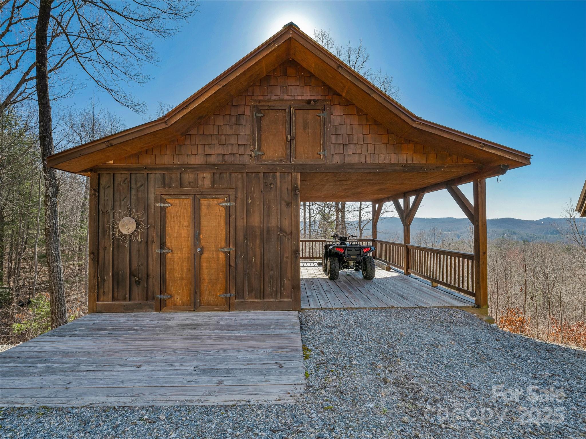 Hawks Point - Residential