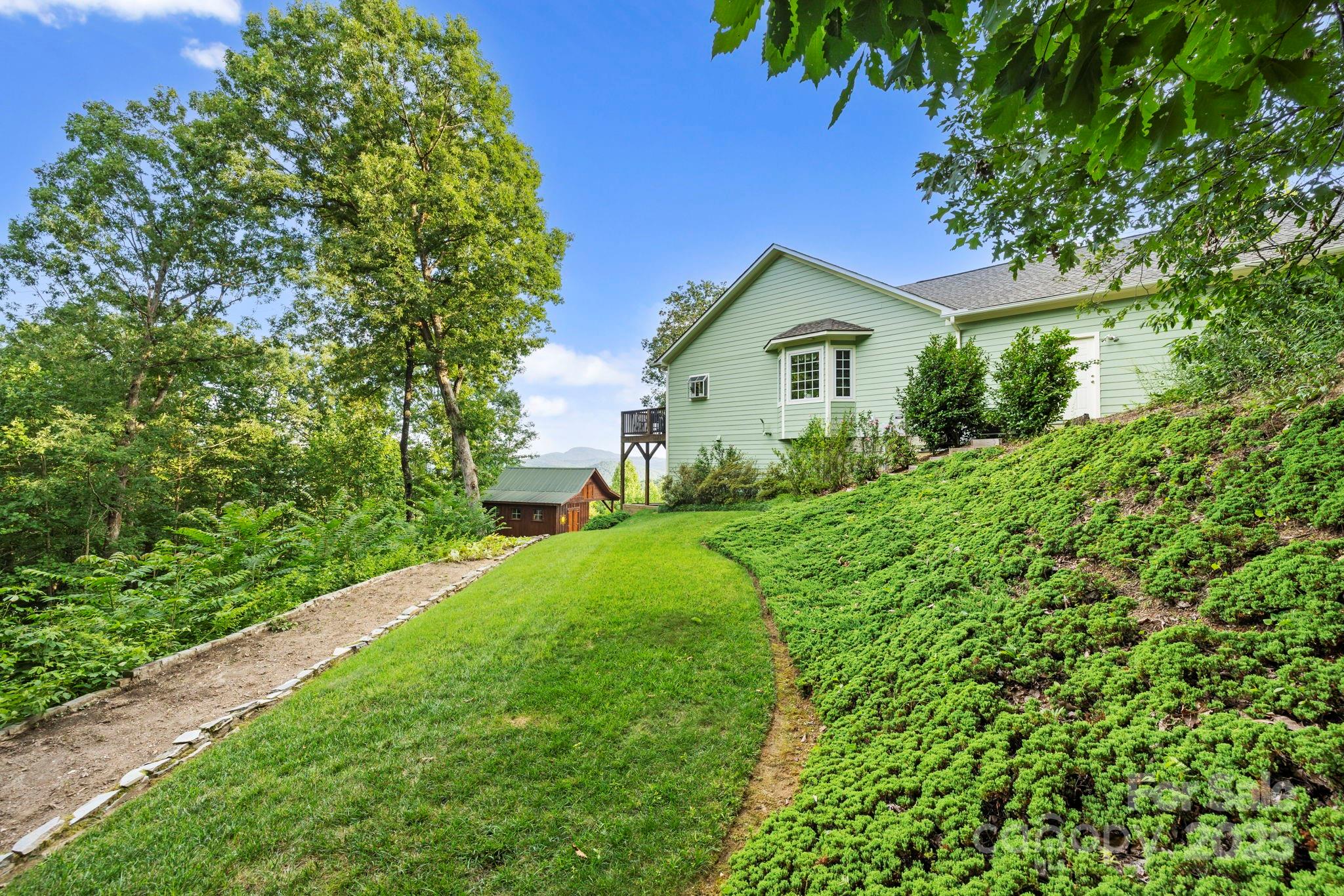 Hawks Point - Residential