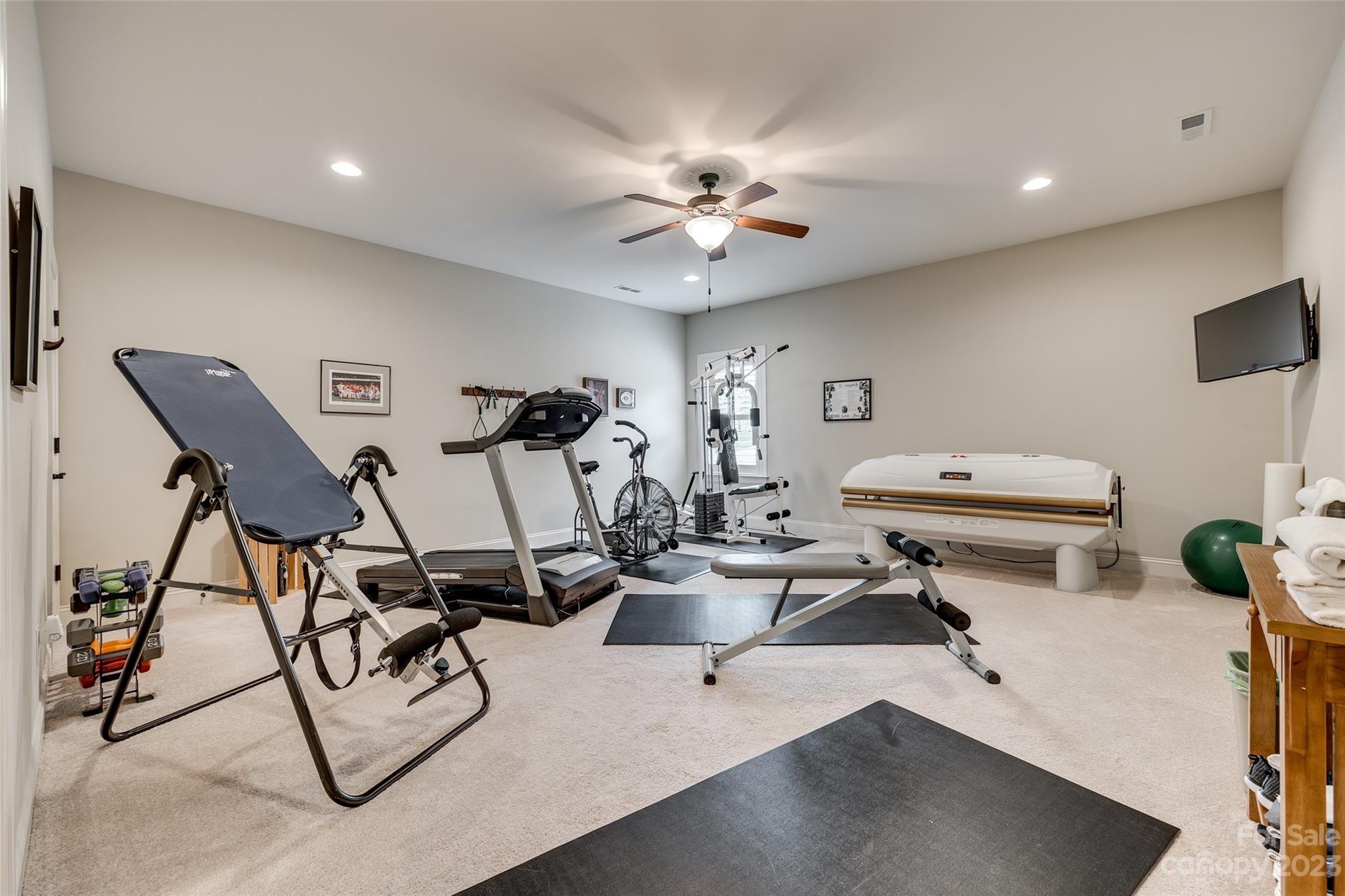 Barber Rock - Residential