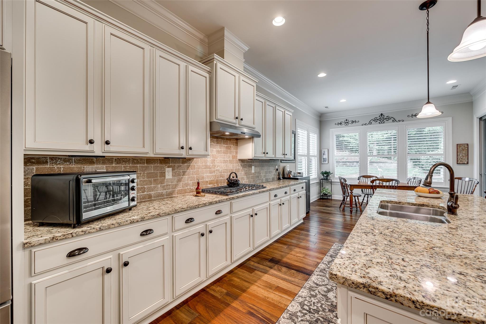 Barber Rock - Residential