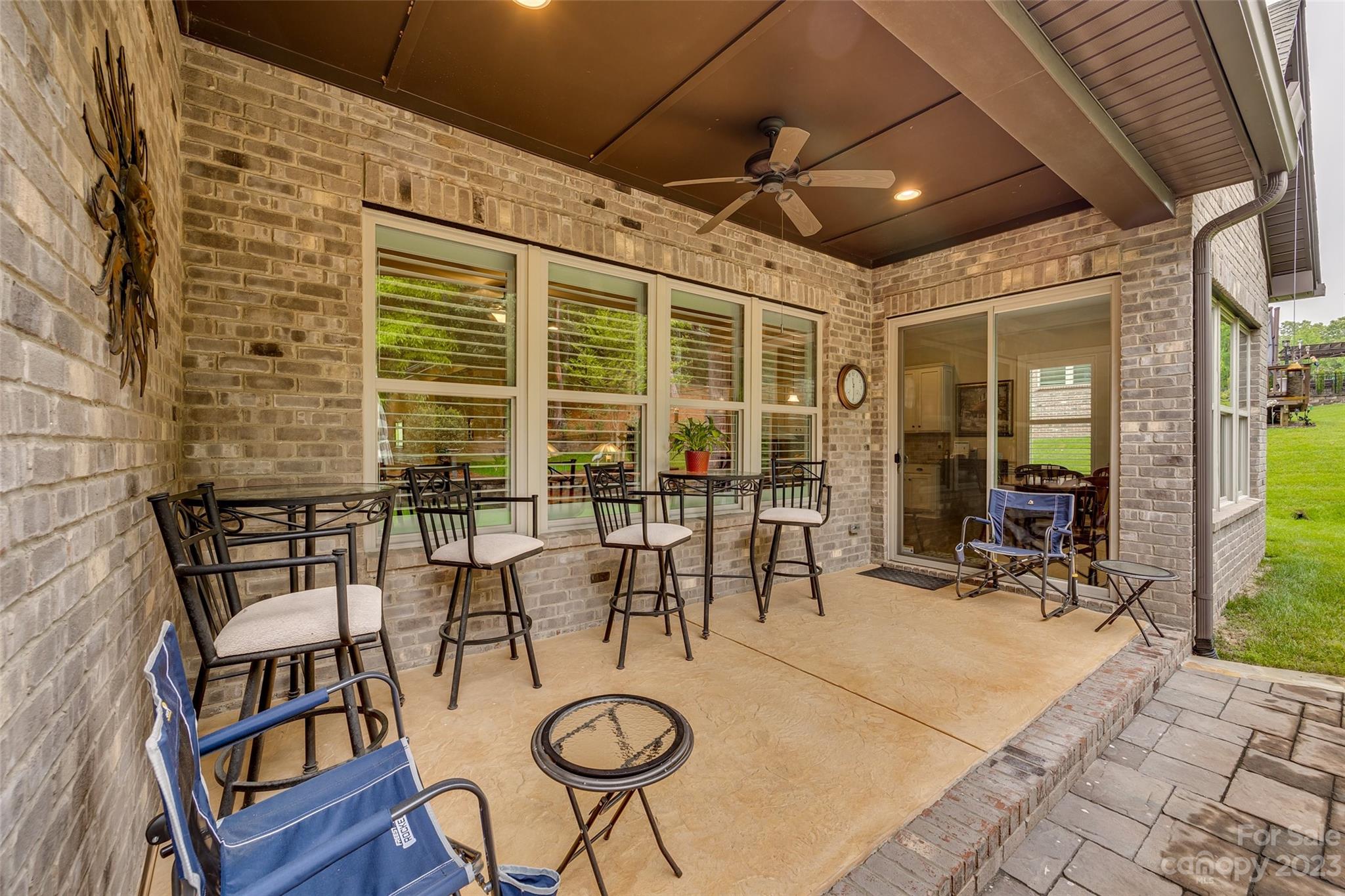 Barber Rock - Residential