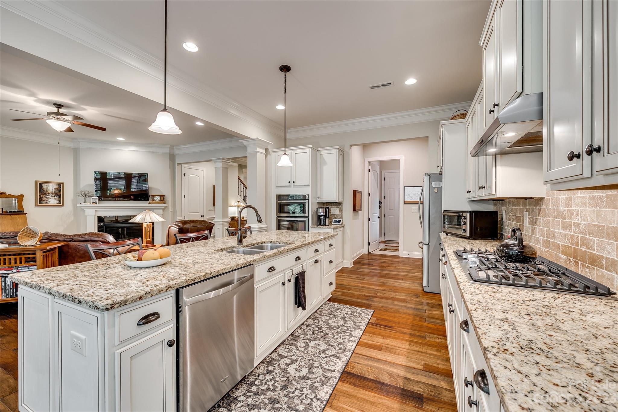 Barber Rock - Residential