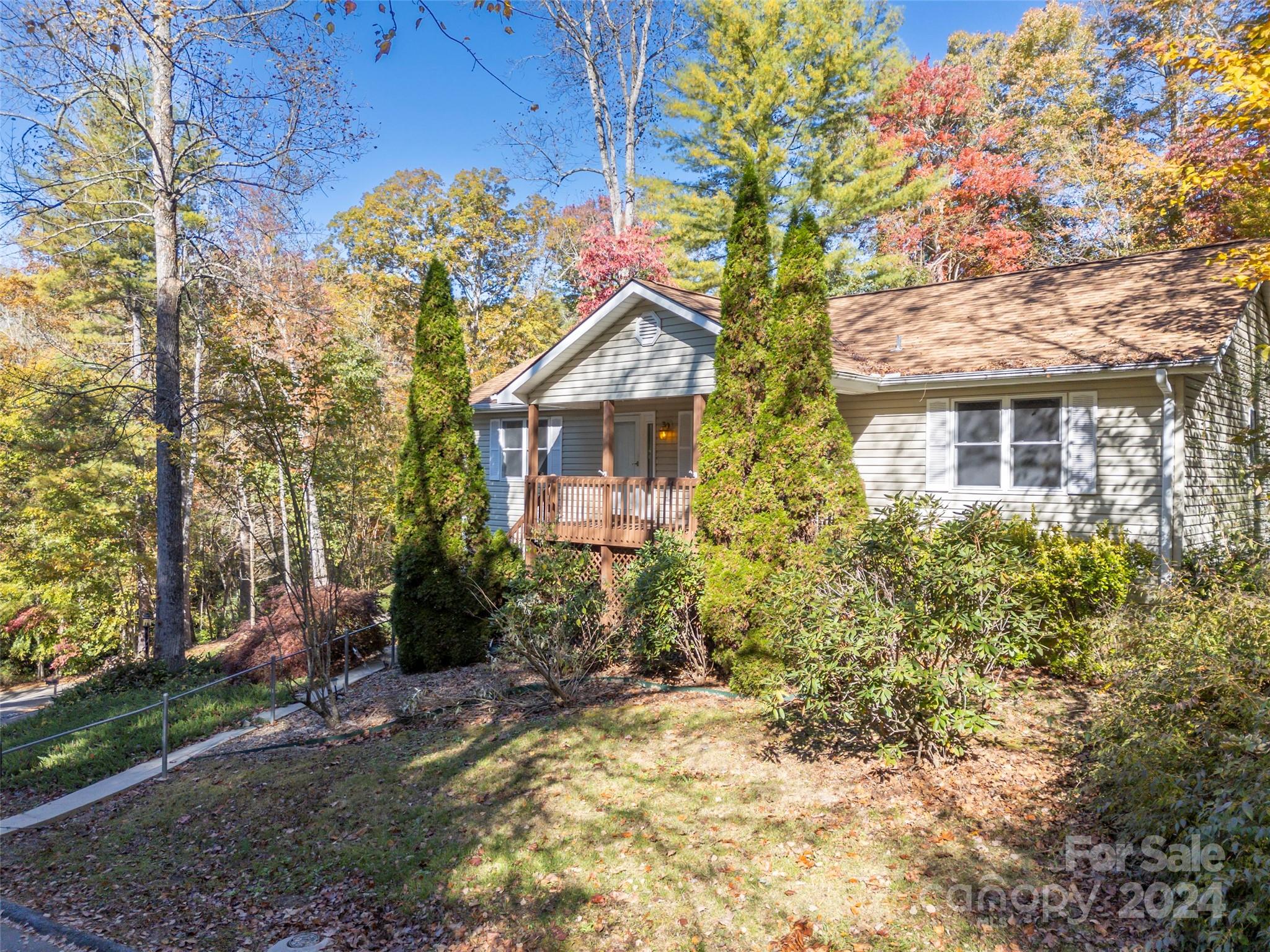 103 Lone Eagle Lane