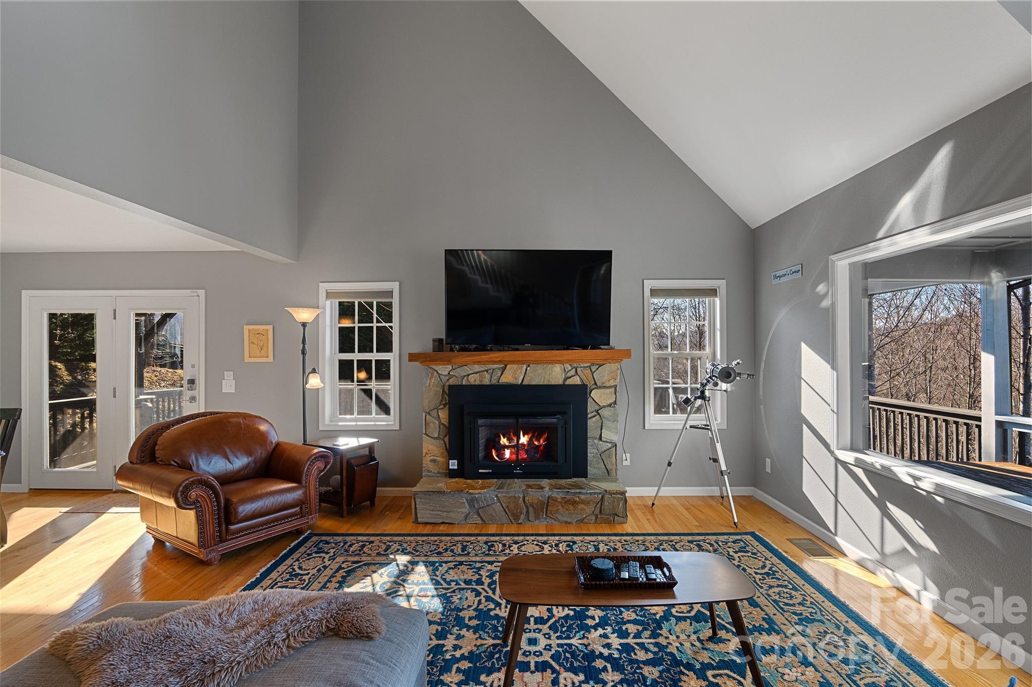 263 S Pinnacle Drive