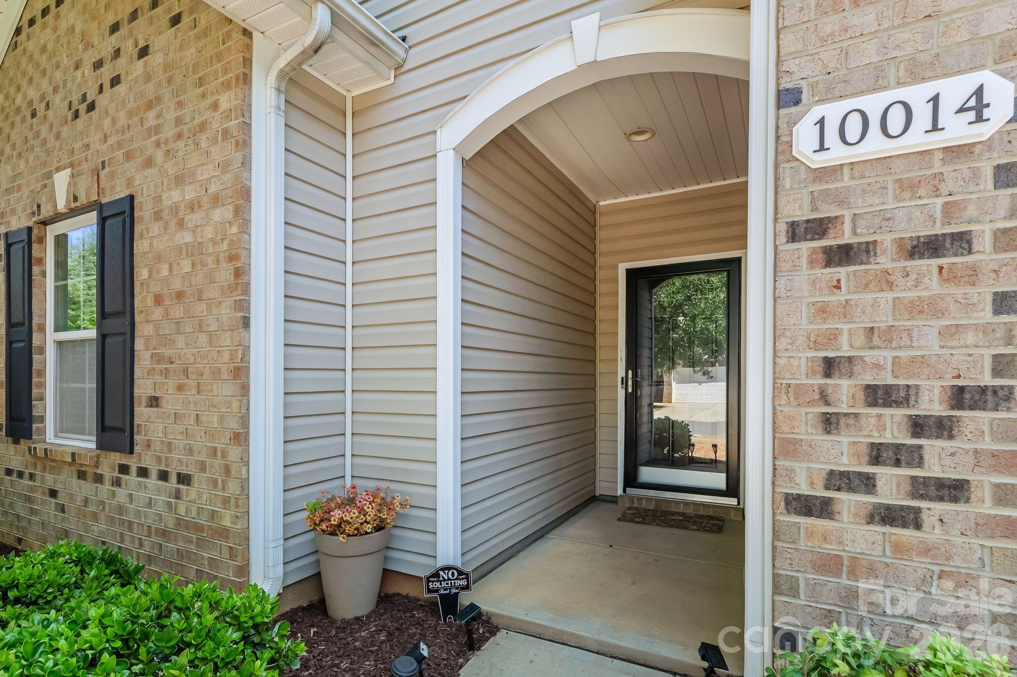 10014 Goose Landing Drive