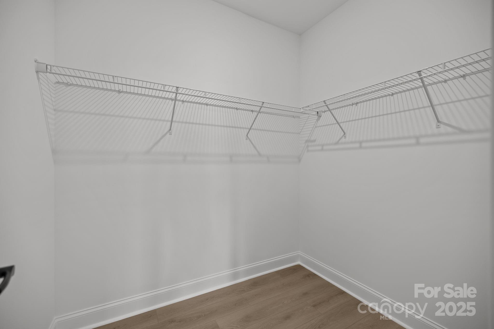 Lakeside Glen - Residential