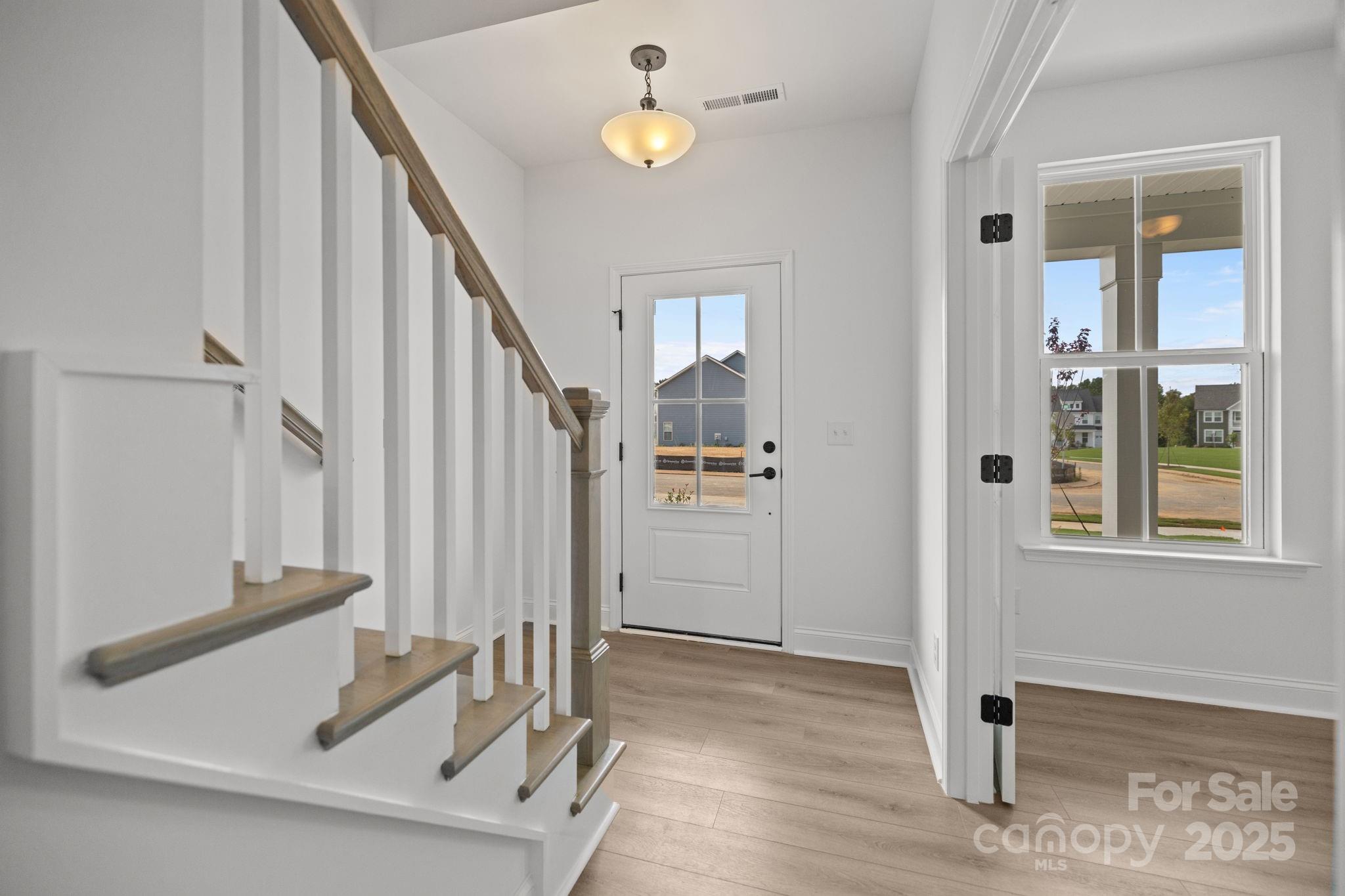 Lakeside Glen - Residential