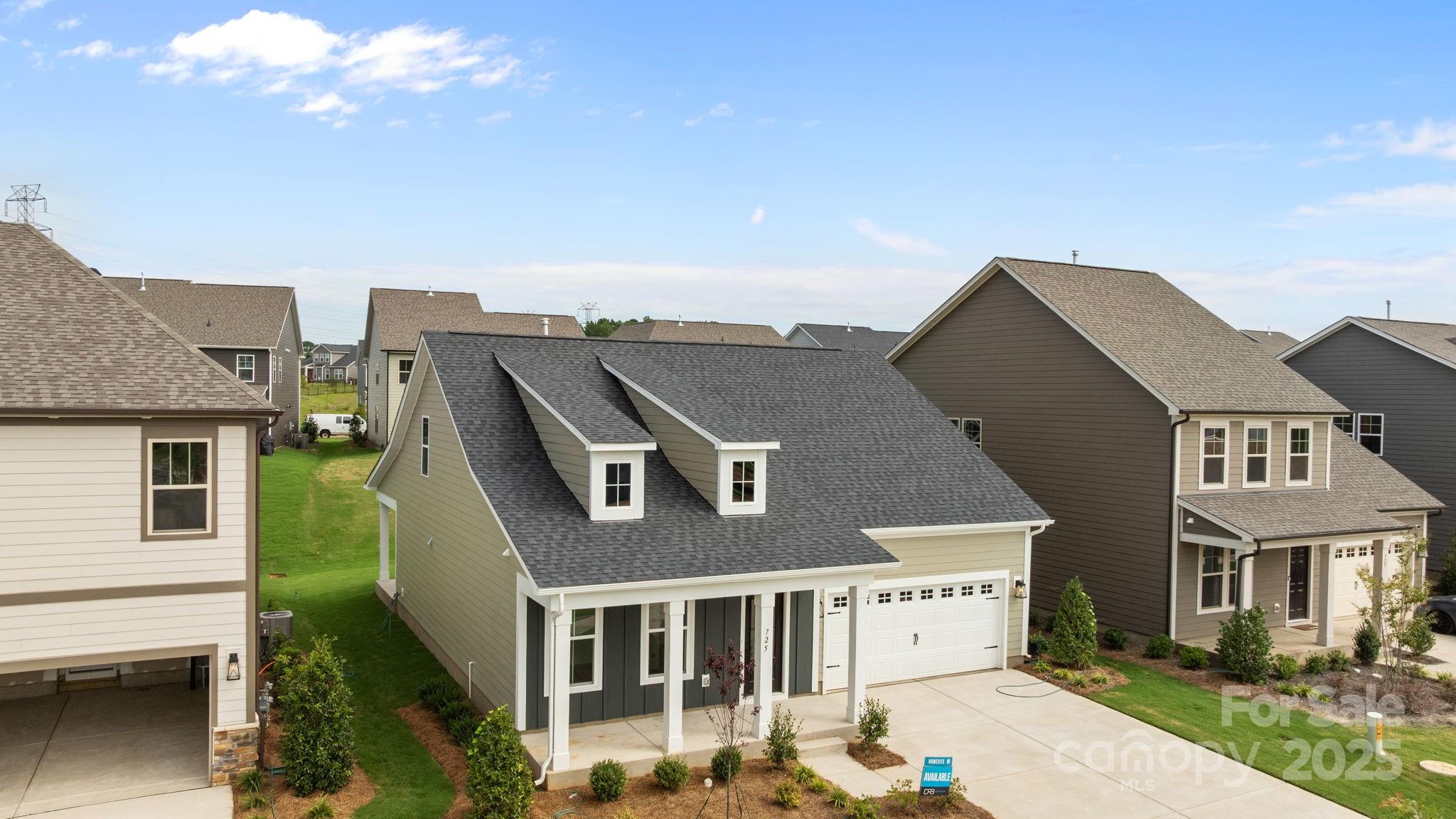 Lakeside Glen - Residential