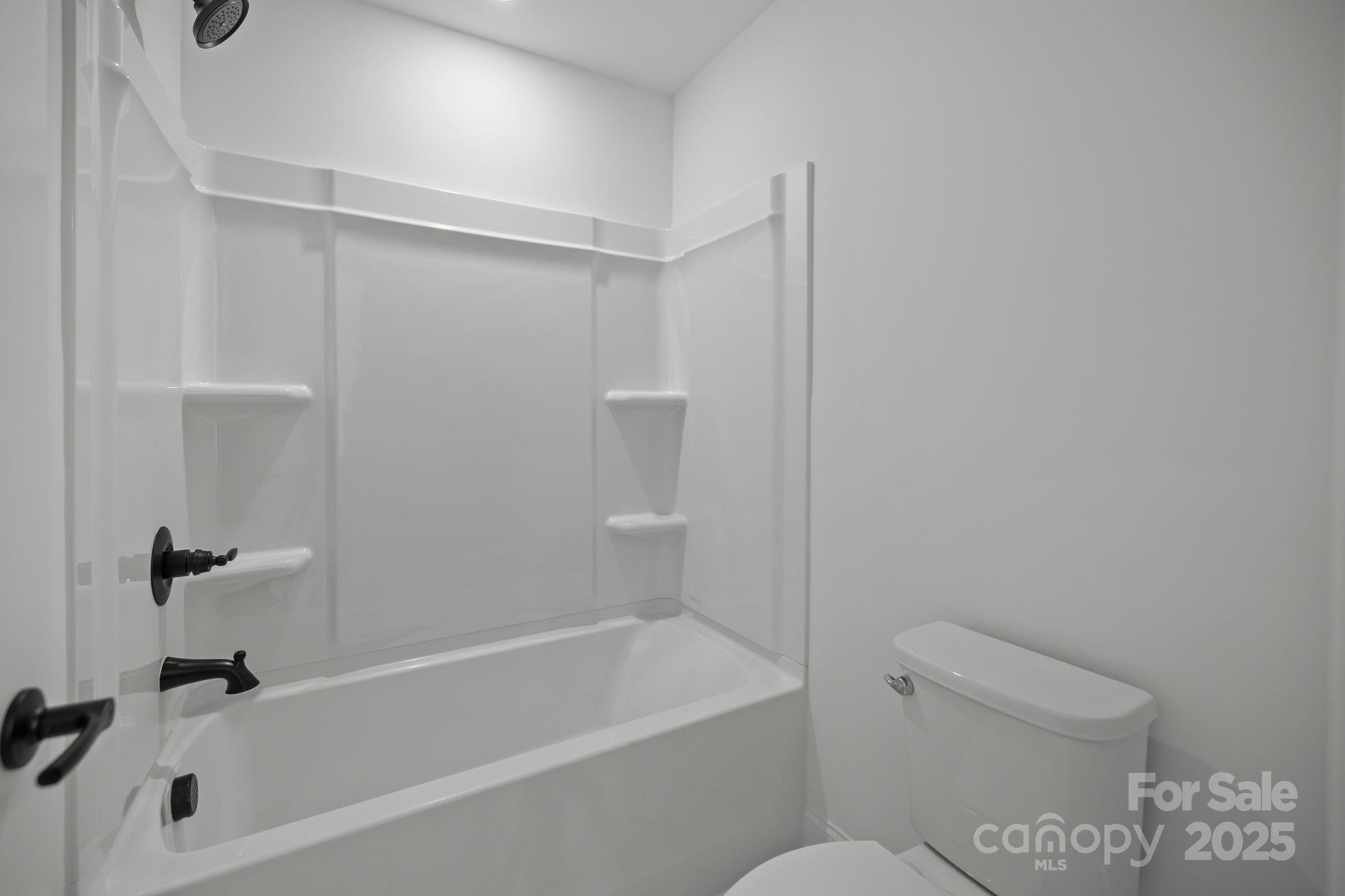 Lakeside Glen - Residential