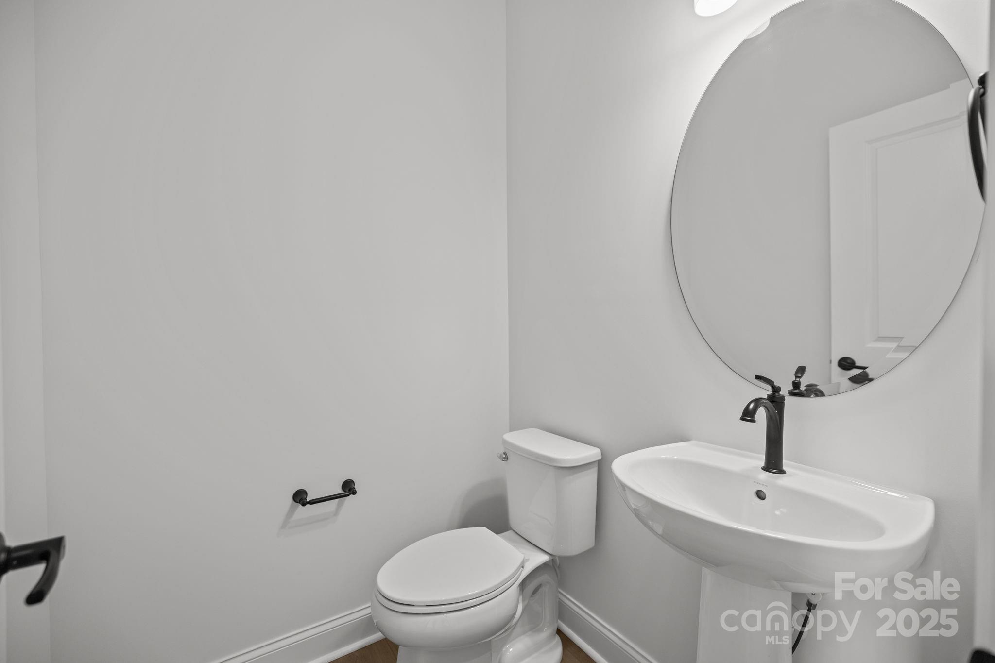 Lakeside Glen - Residential