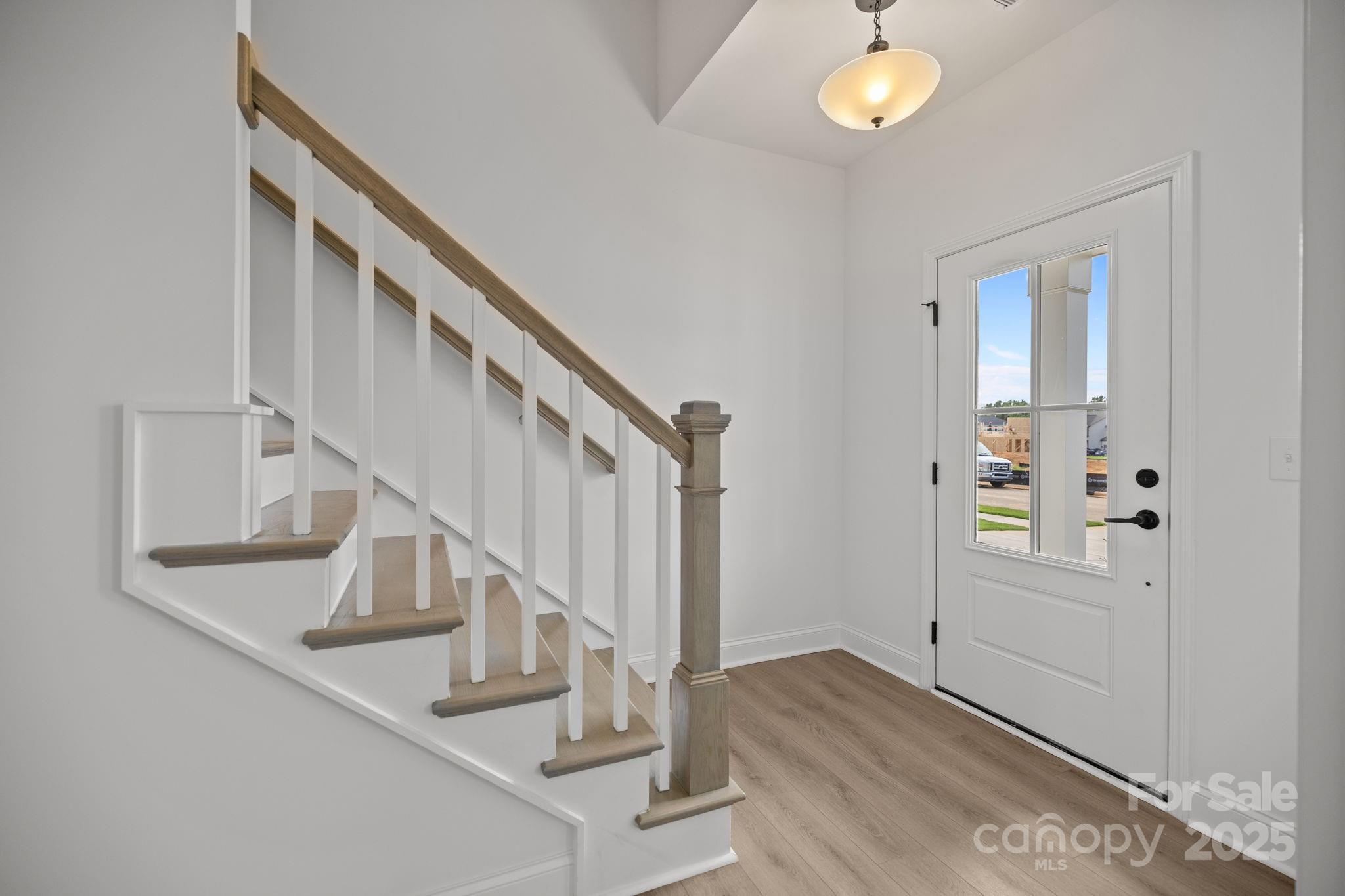 Lakeside Glen - Residential