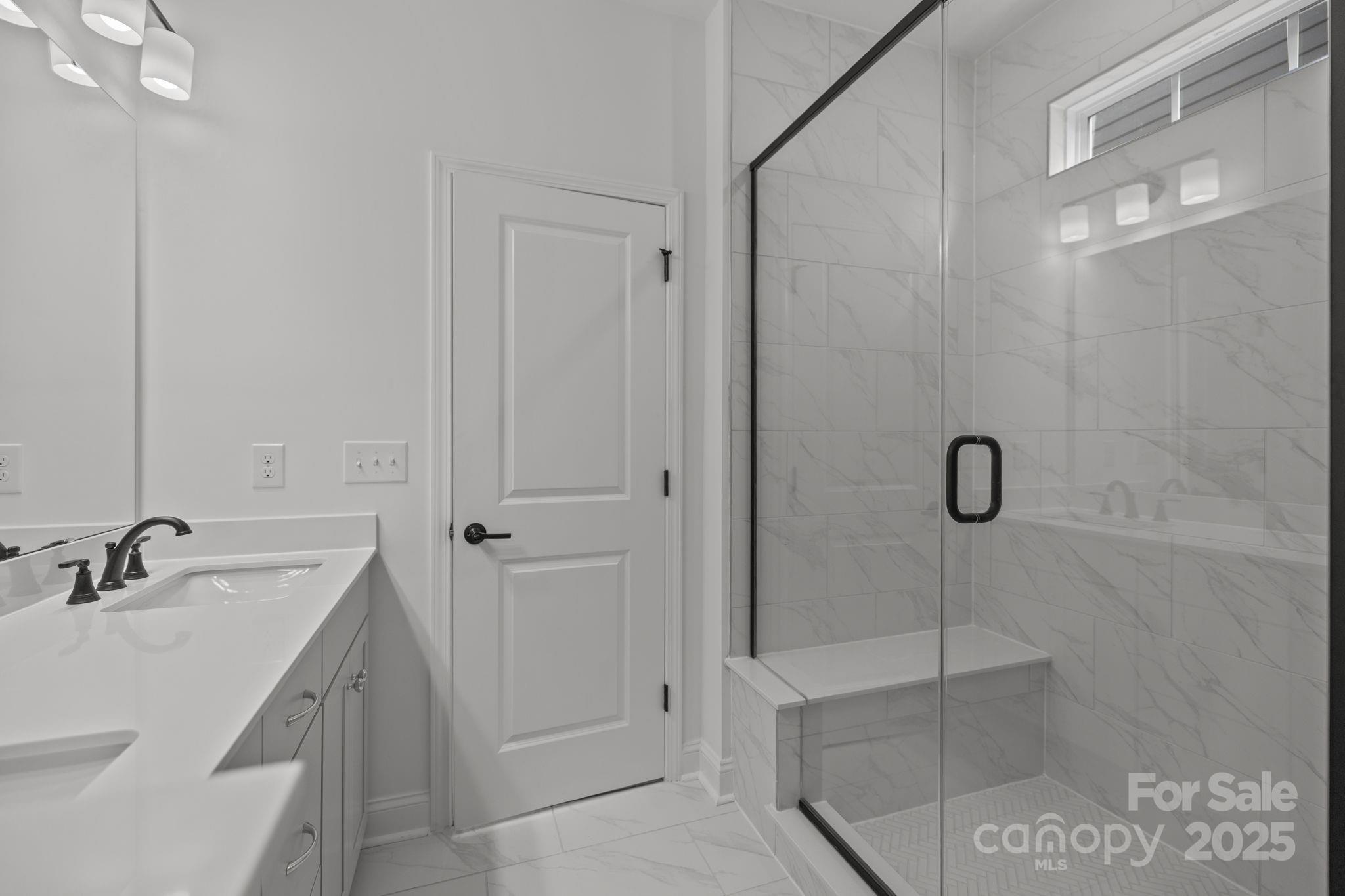 Lakeside Glen - Residential