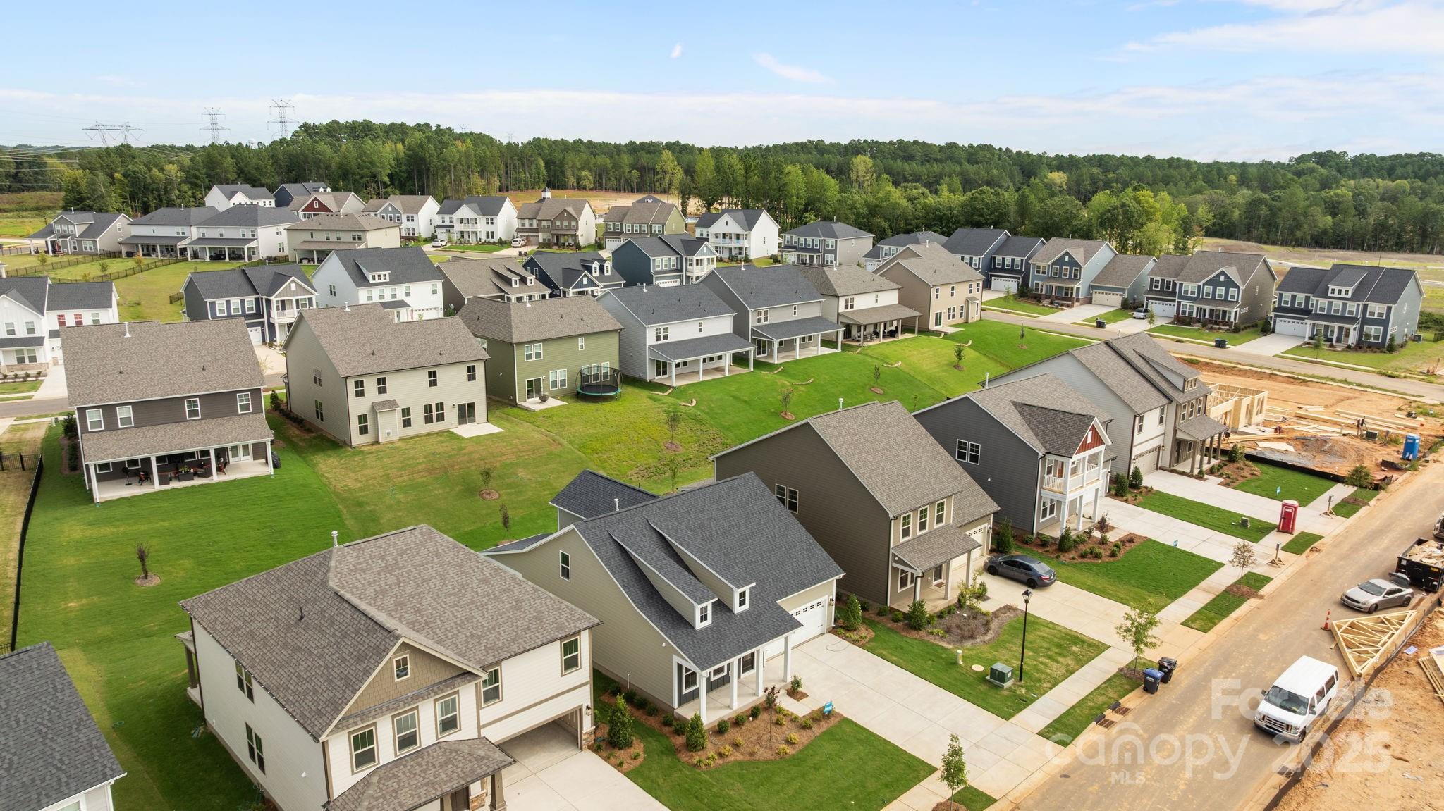 Lakeside Glen - Residential