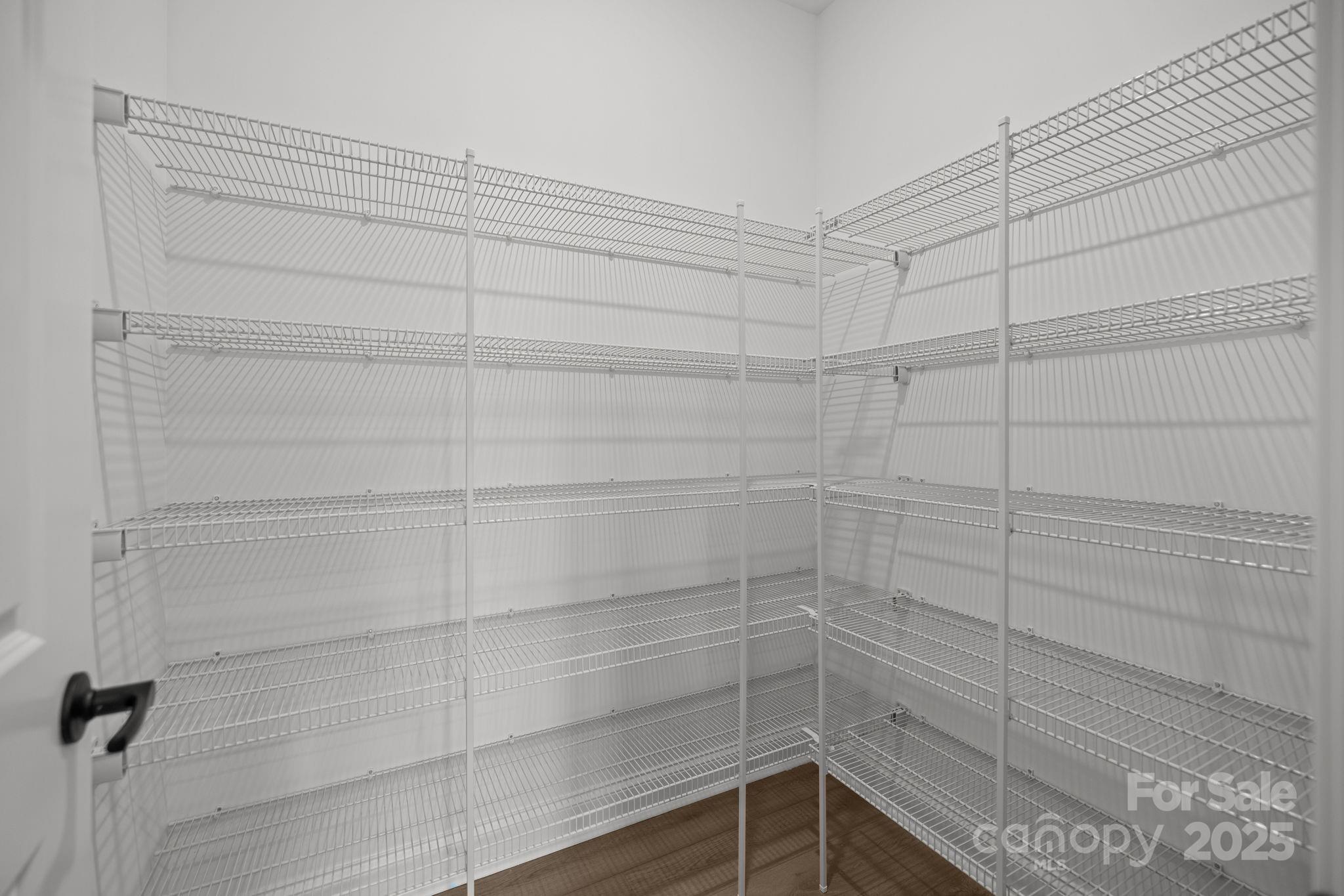 Lakeside Glen - Residential