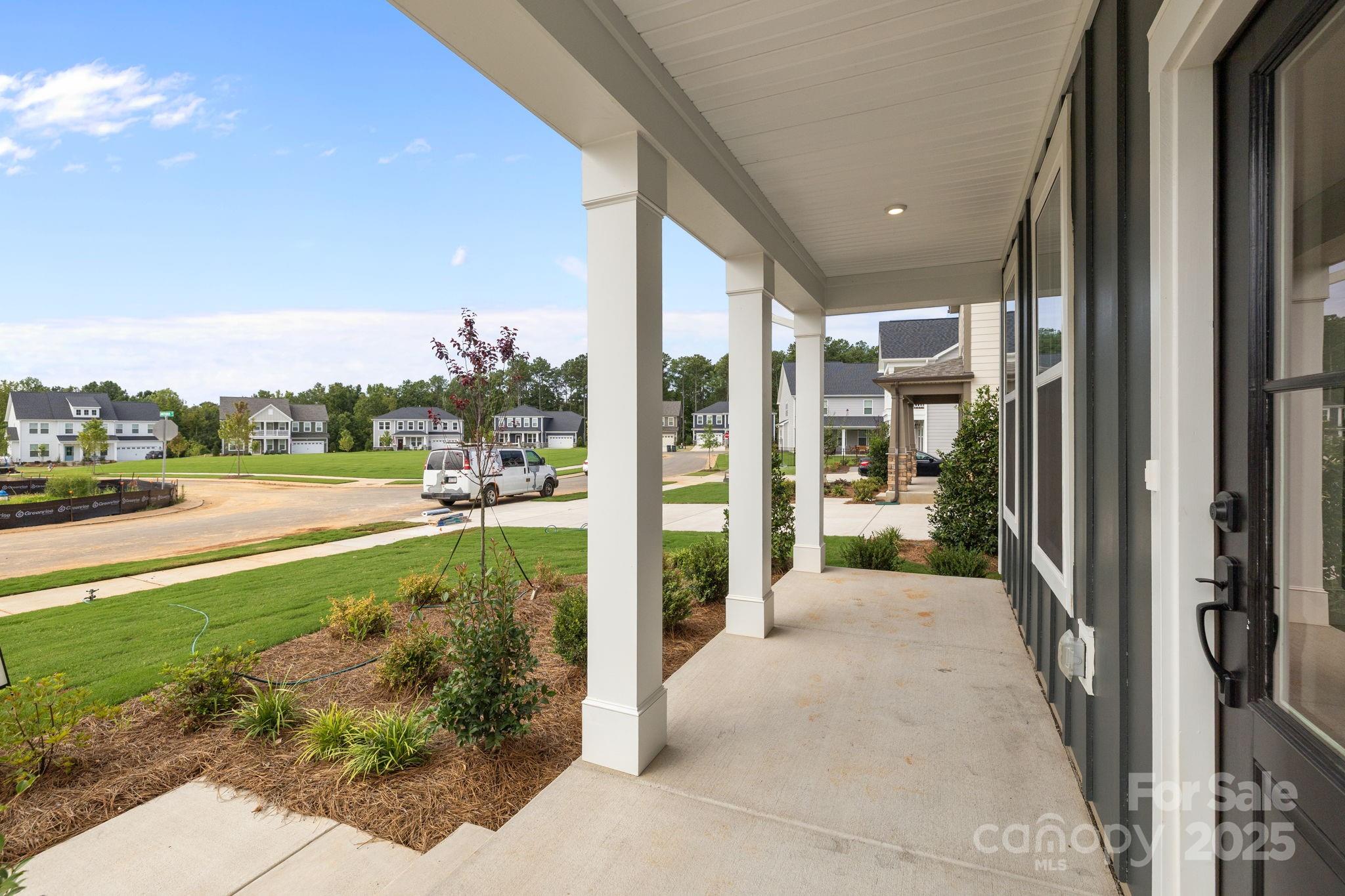 Lakeside Glen - Residential