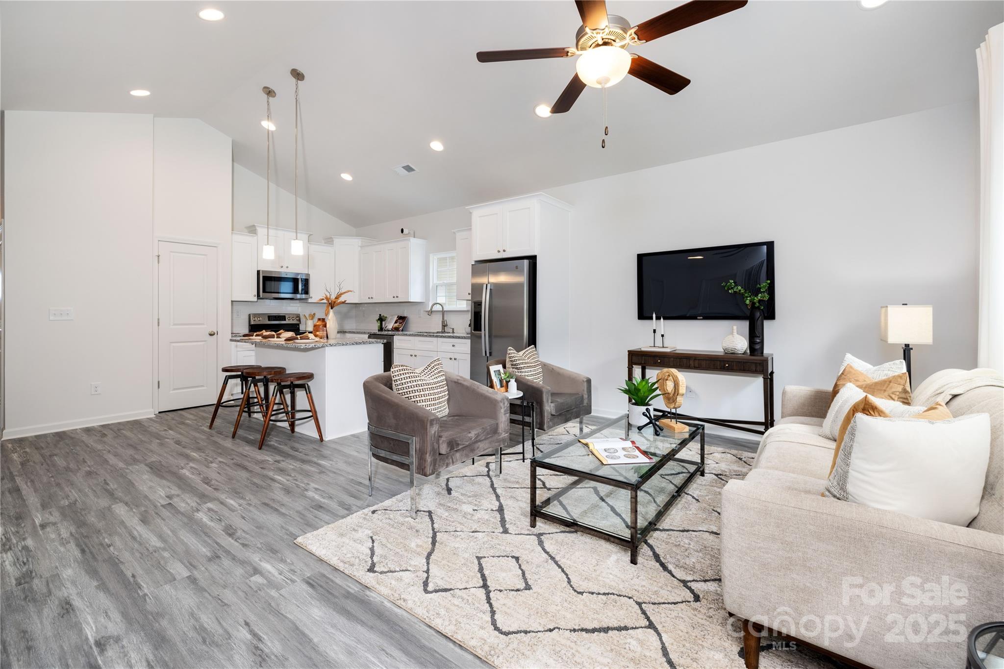 1149 Thayer Glen Court