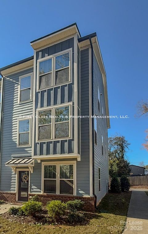 Photo of Charlotte, NC 28208 (MLS # 4331347)