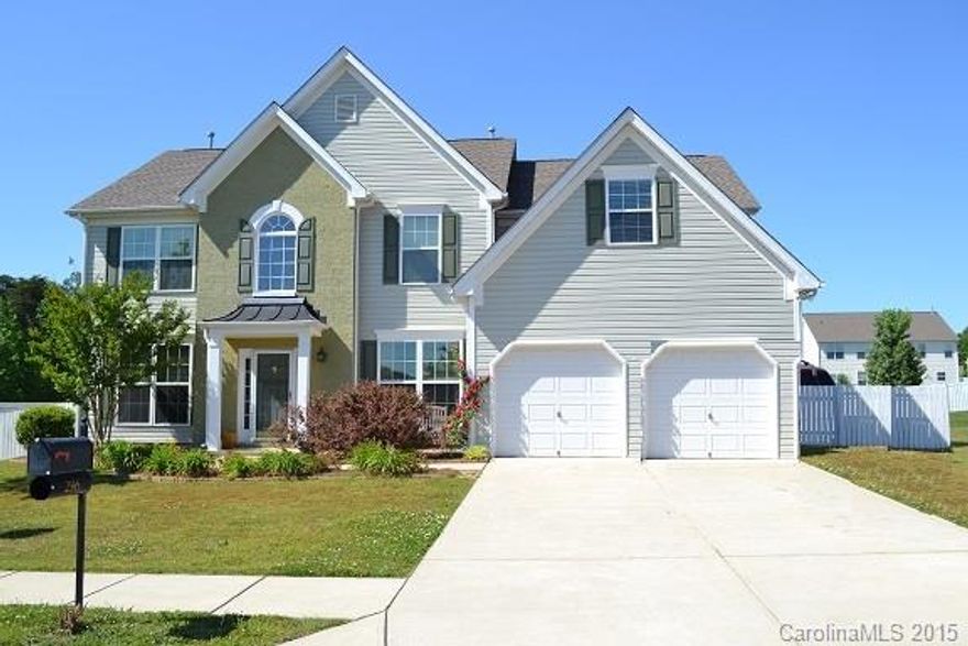 Great cul-de-sac lot, fully fenced with fantastic covered porch and over sized recreation room.  Gorgeous kitchen w/ stainless appliances, formal living room and formal dining room. Brand new carpet on stairs and upstairs.  New Roof in 2014, new siding and windows on front, upgraded light fixtures!  Lovely neighborhood, great schools, convenient shopping and restaurants nearby!