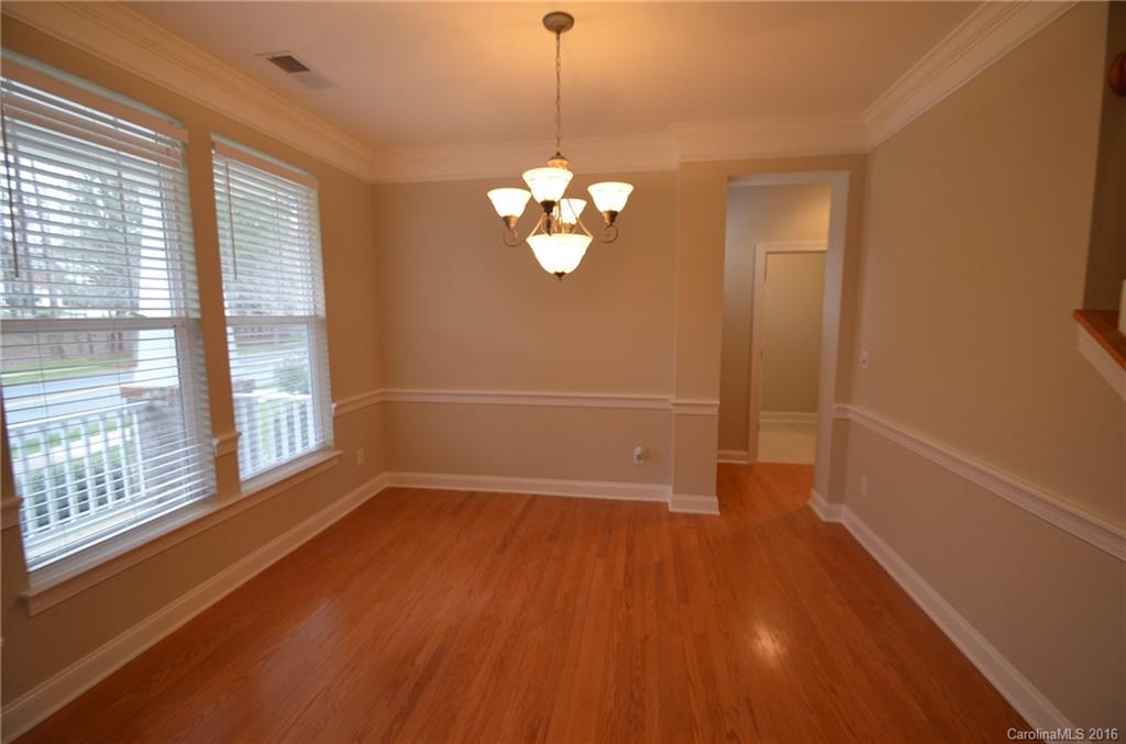 Macaulay - Residential Lease