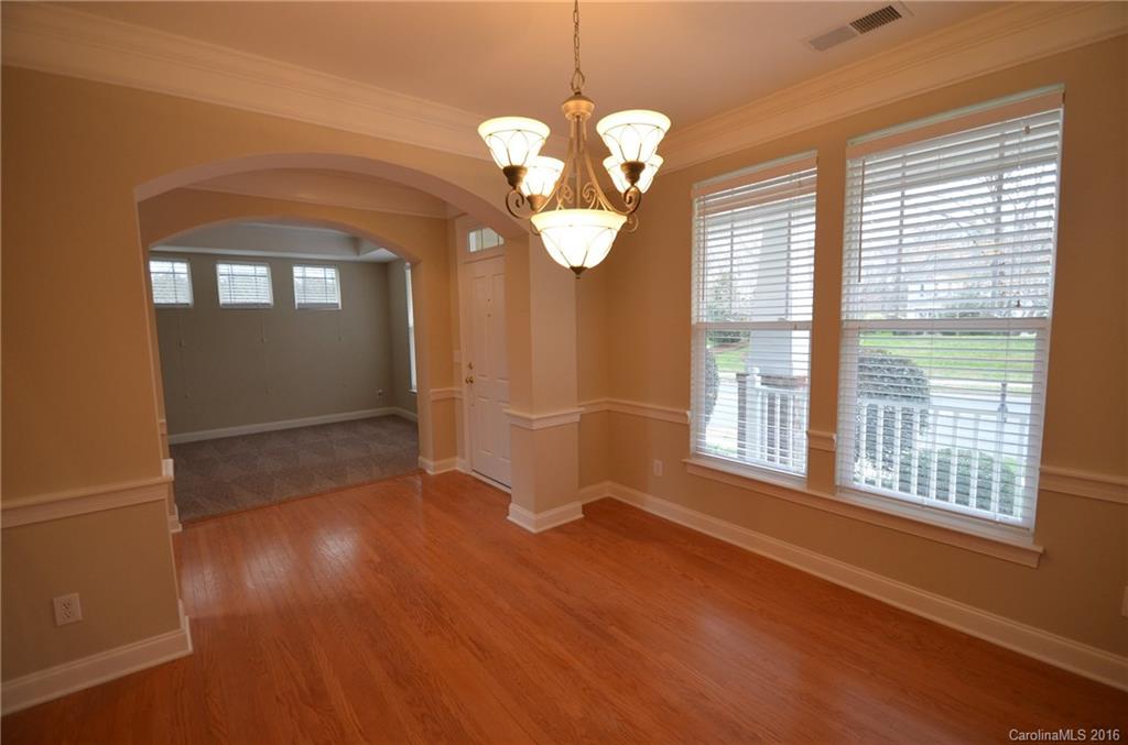 Macaulay - Residential Lease