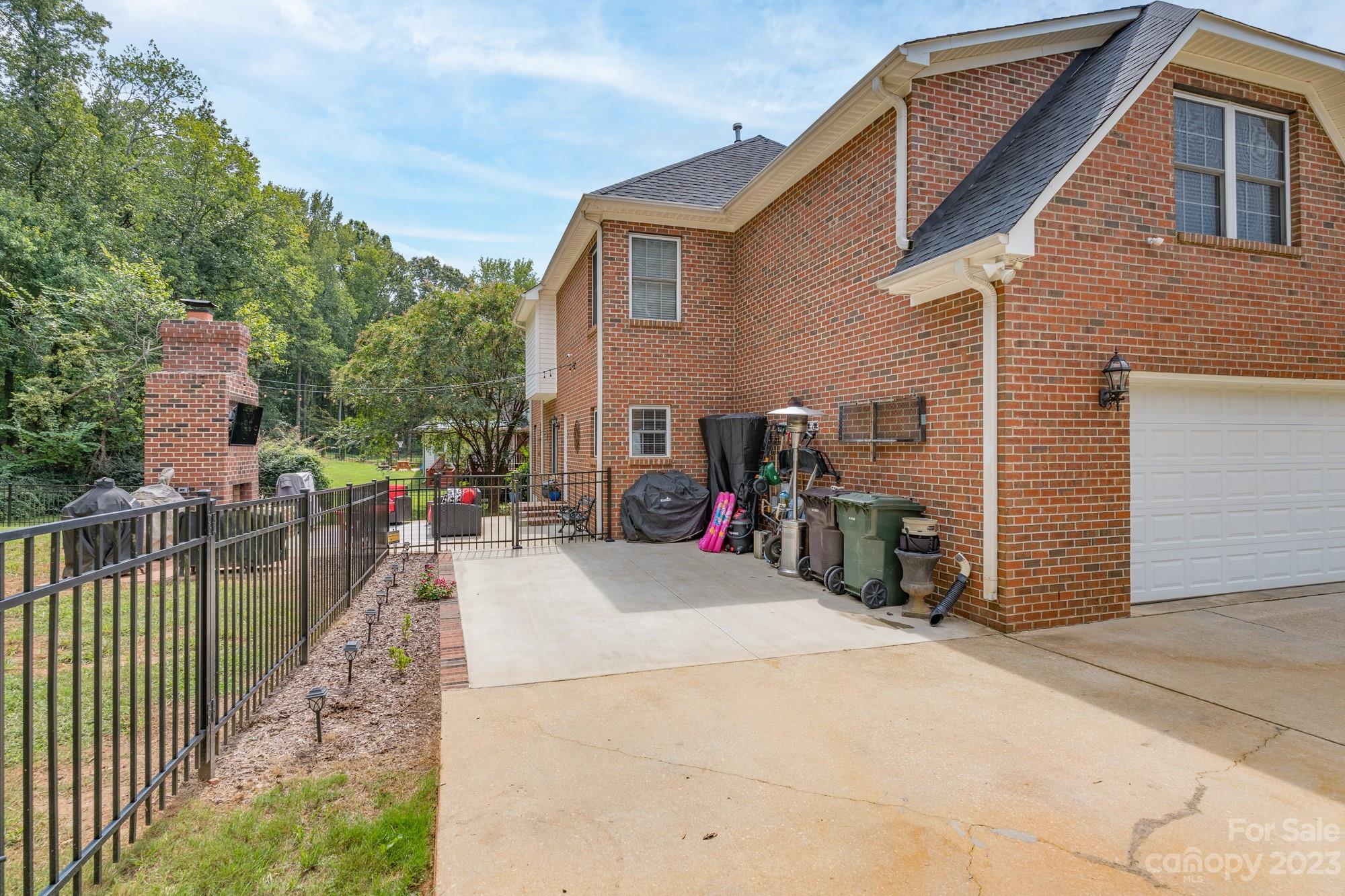 Wedgewood - Residential