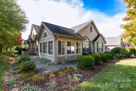 92 Mountain Meadow Circle Weaverville NC 28787