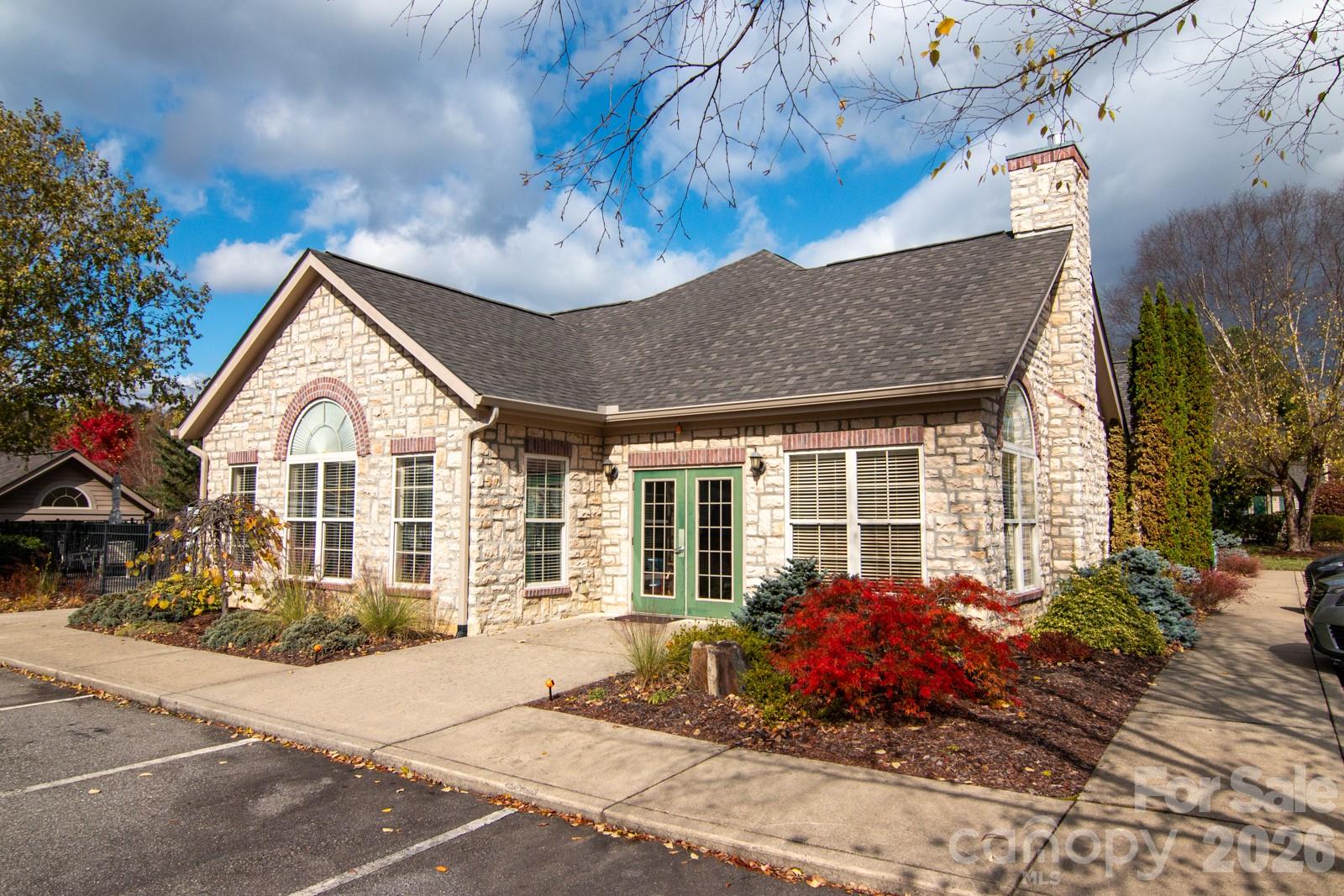 Hamburg Crossing - Residential