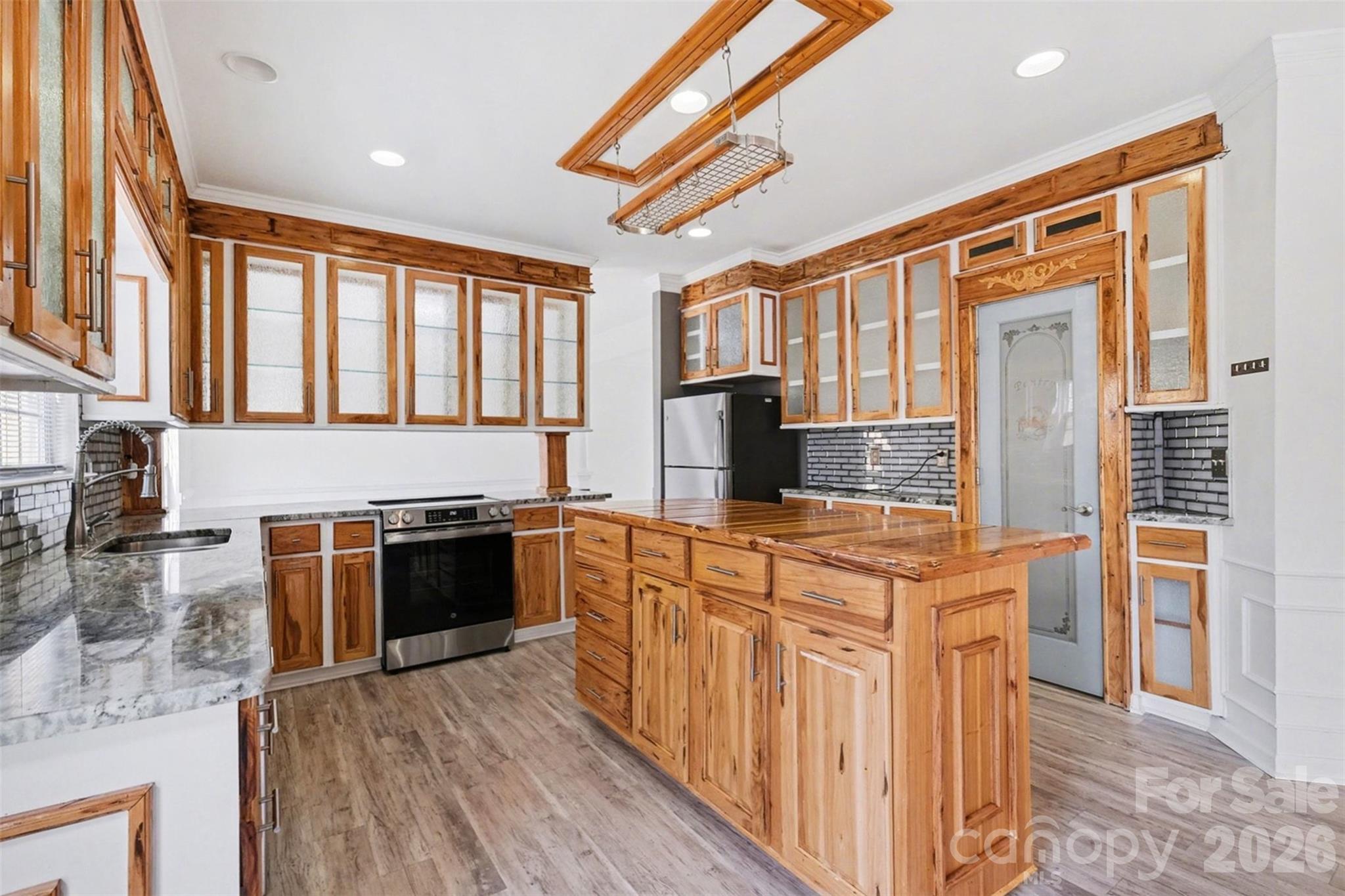 Wyndham Place - Residential