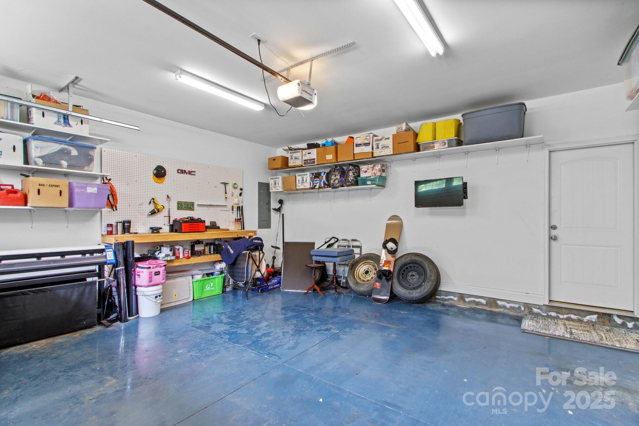 Sunset Pointe - Residential