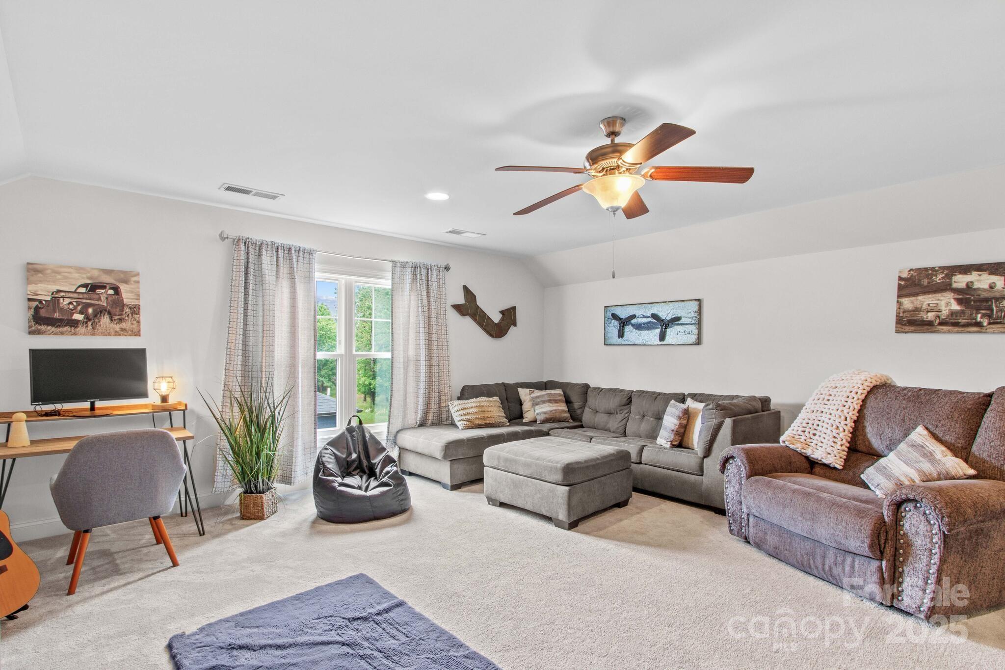 Sunset Pointe - Residential